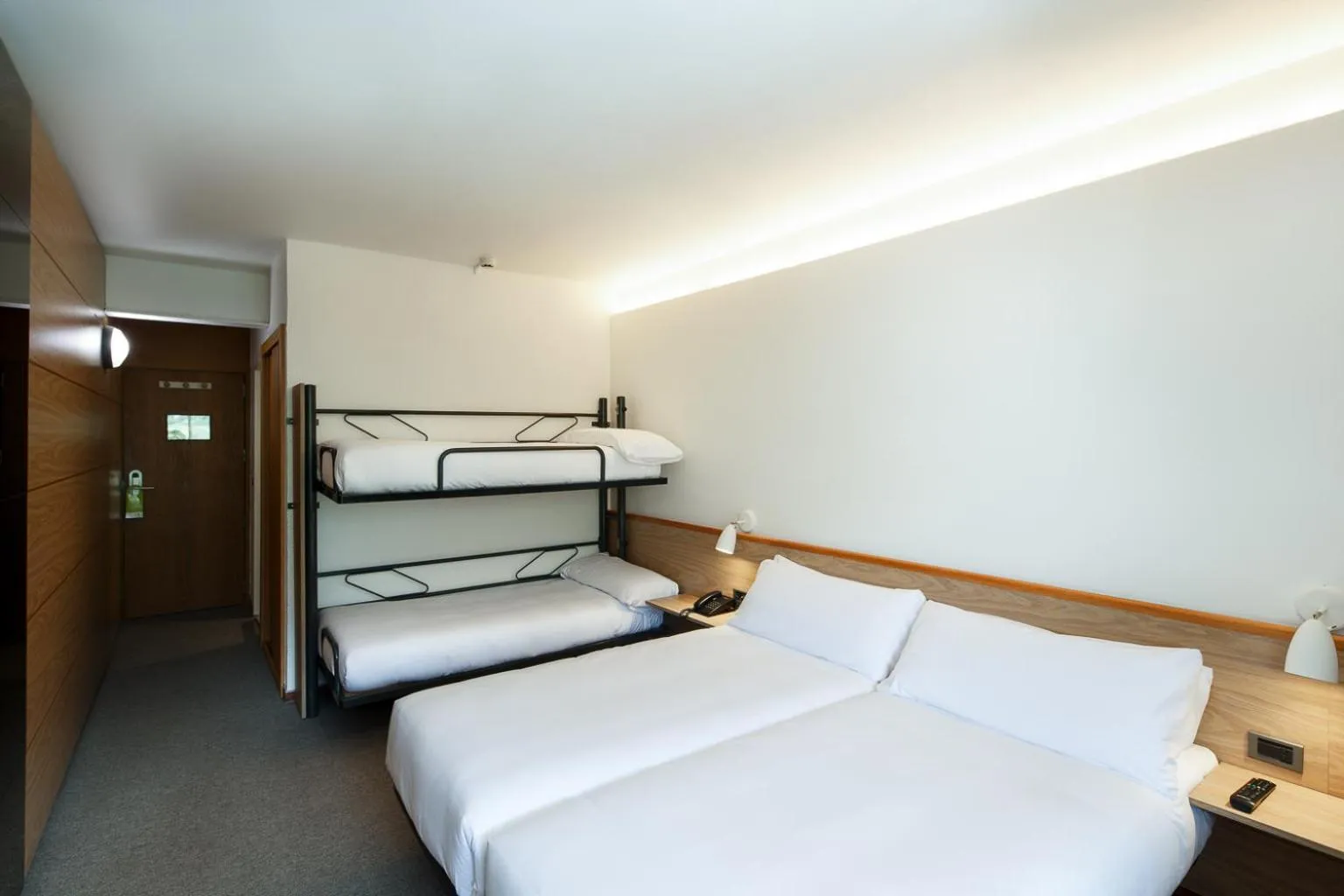 Bed in Alp Hotel Masella