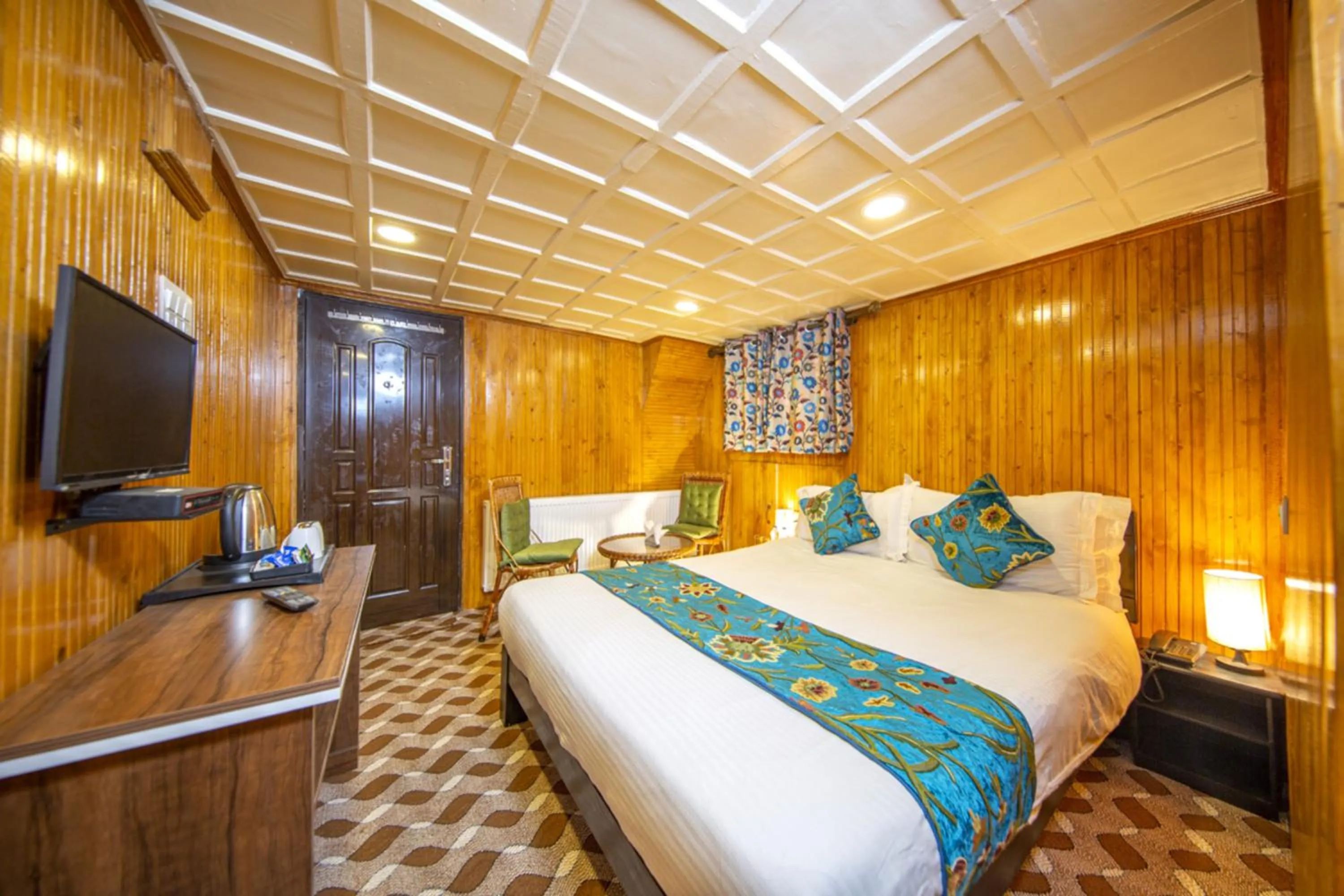 Bed in Gulmarg Ski Hill Resort