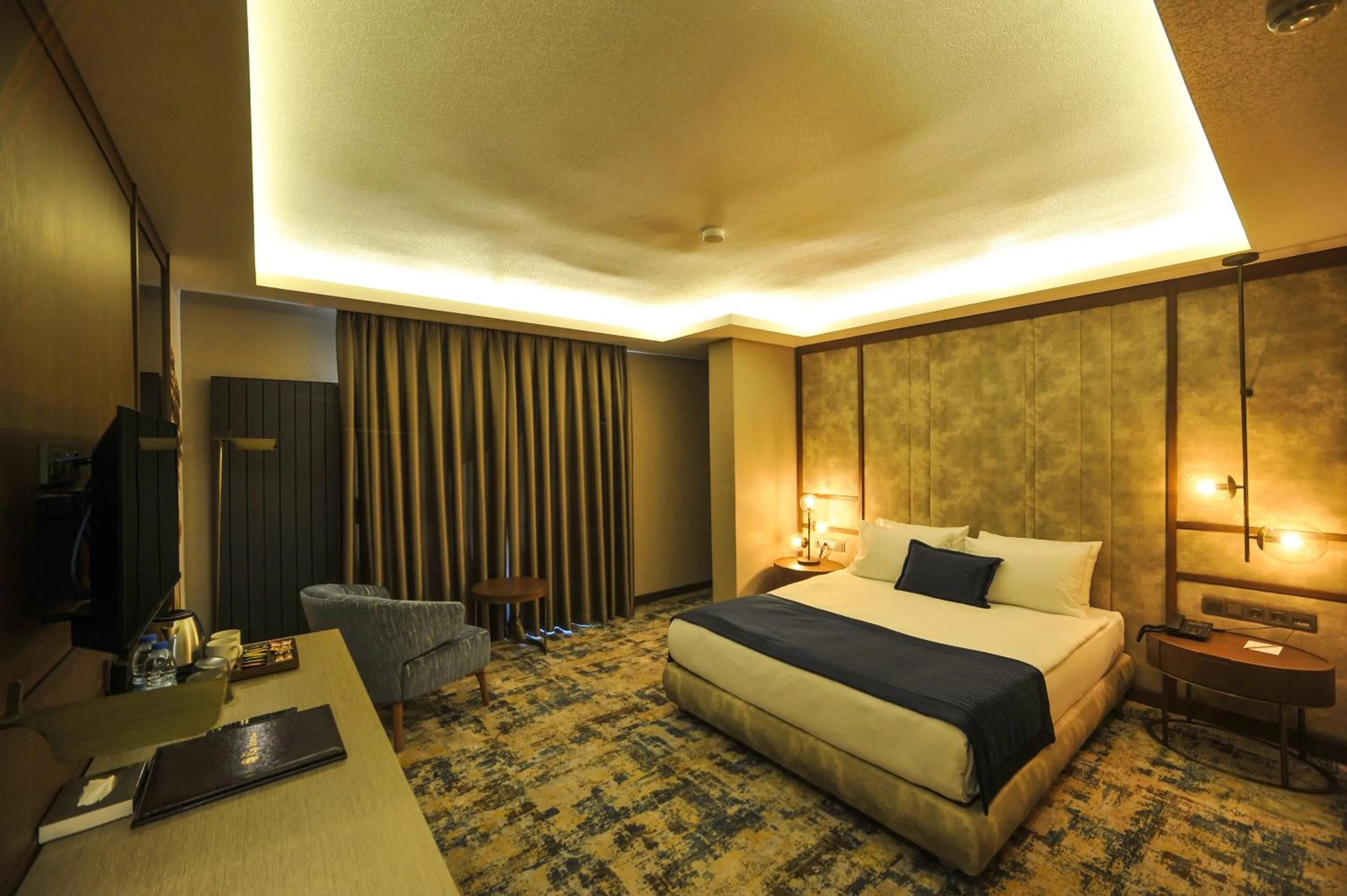 Photo of the whole room, Bed in The Alpfine Hotel