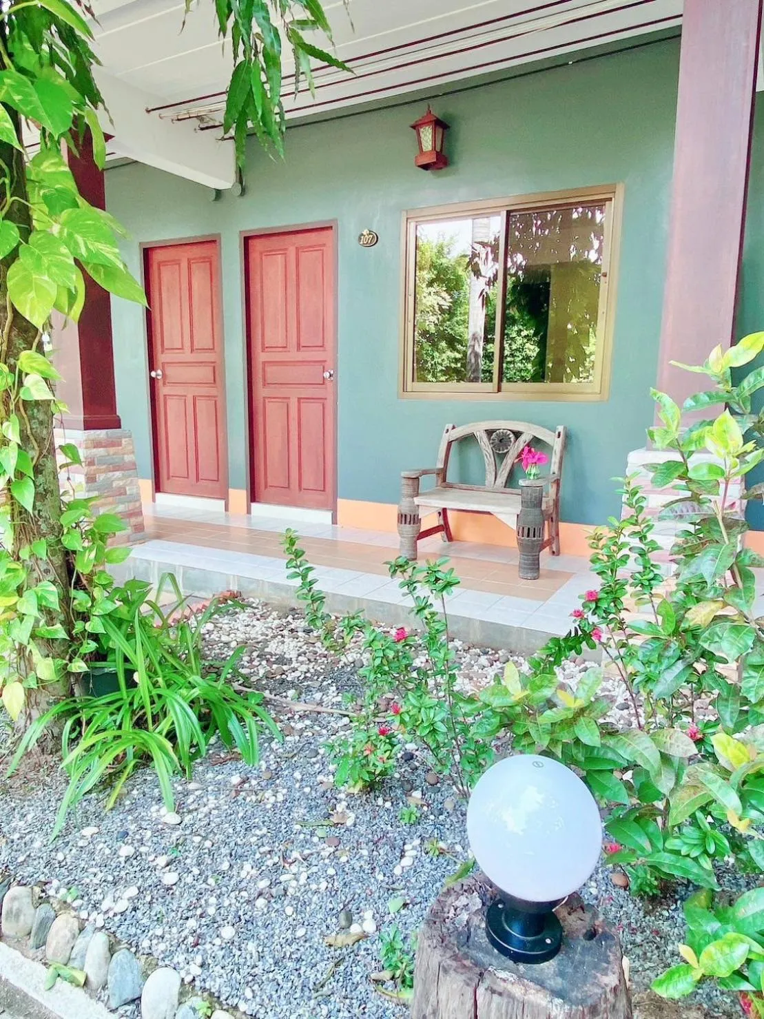 Property building in Baan Karnjana Hotel Samui