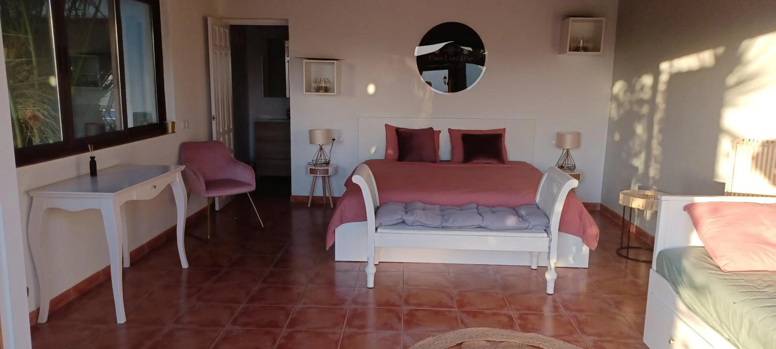 Photo of the whole room, Bed in B&B Casa Loré D'or