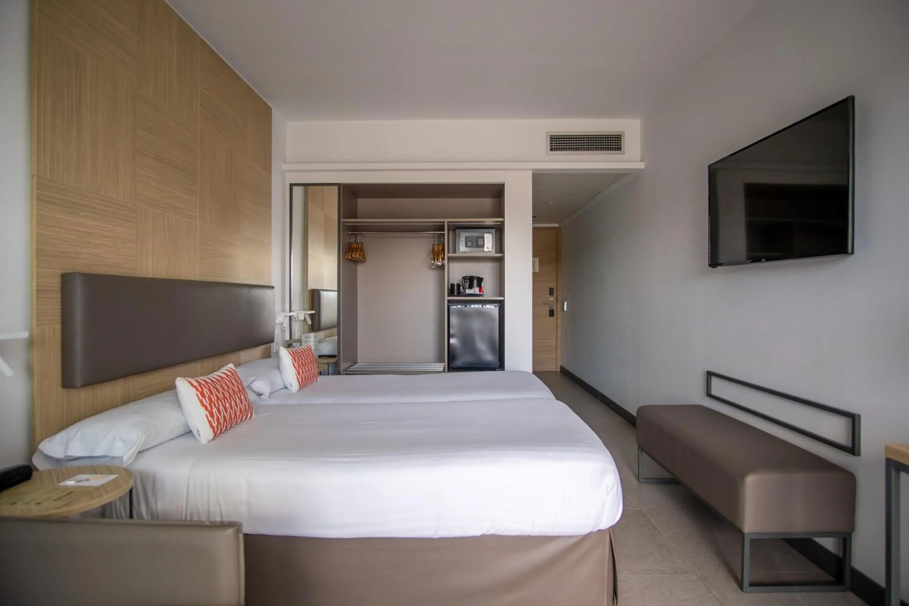 Bed in Hotel Cap Negret