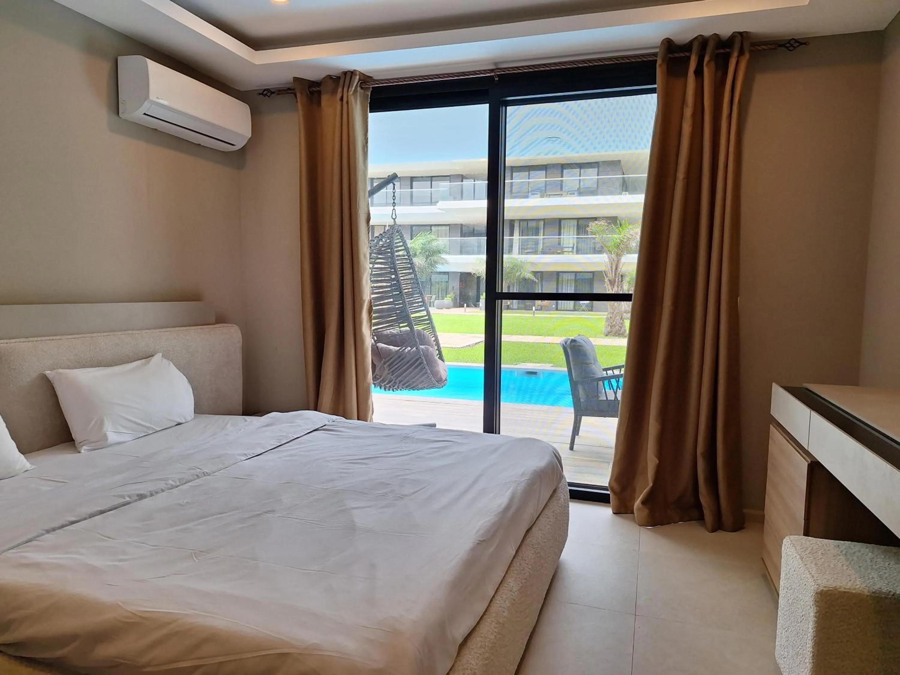 Bed in Kololi Sands Apartments