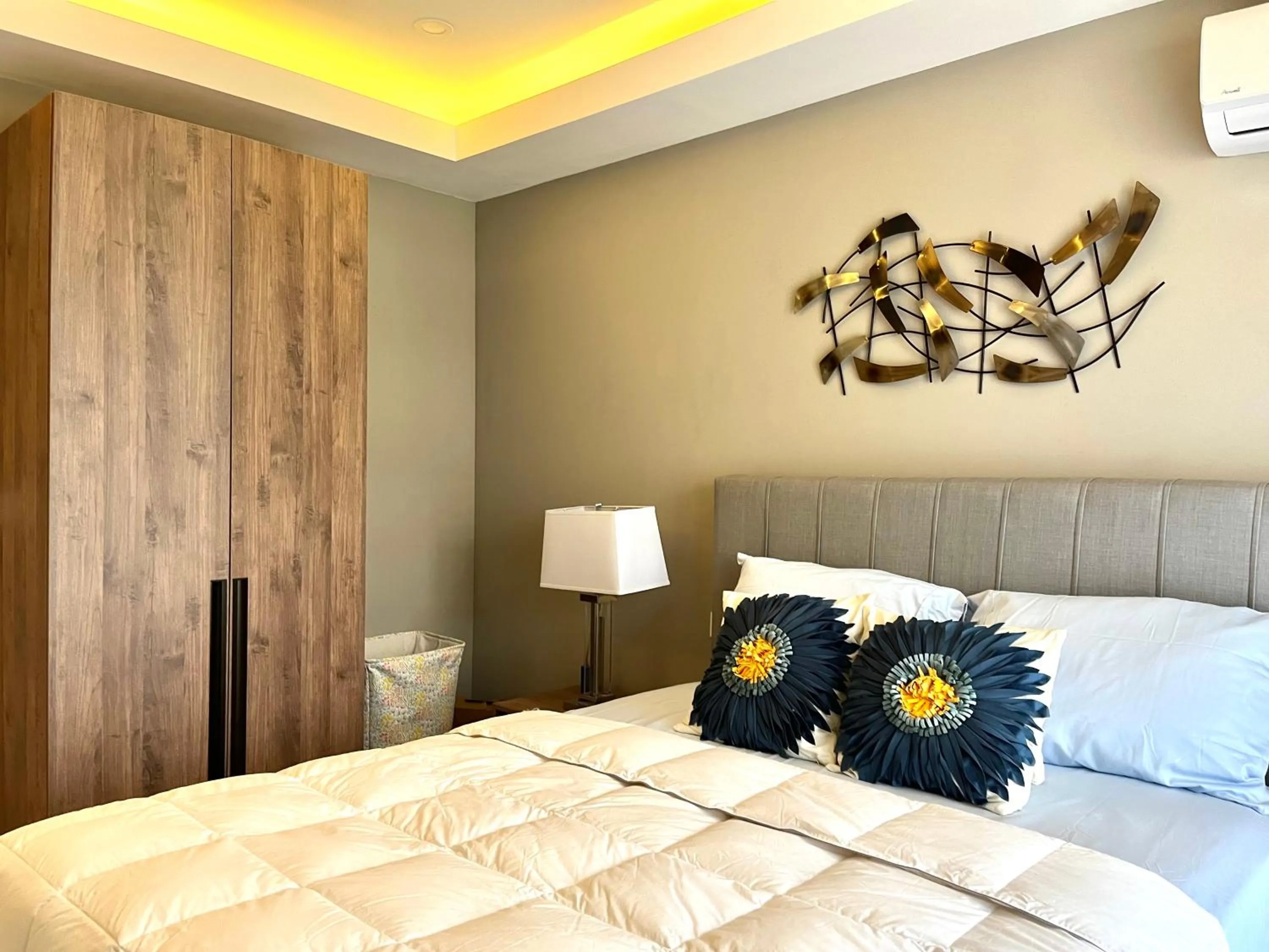 Bed in Kololi Sands Apartments