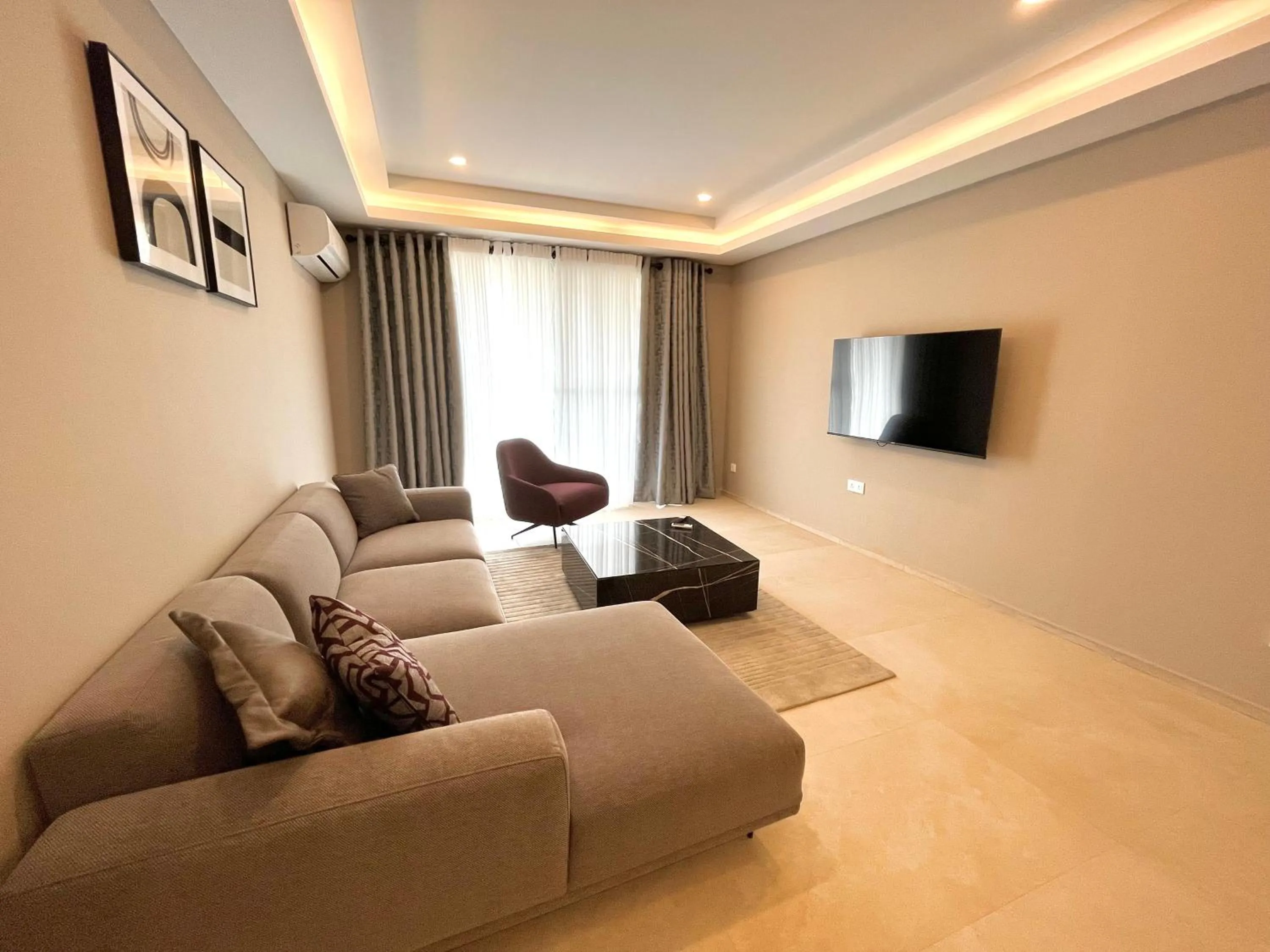 TV and multimedia in Kololi Sands Apartments