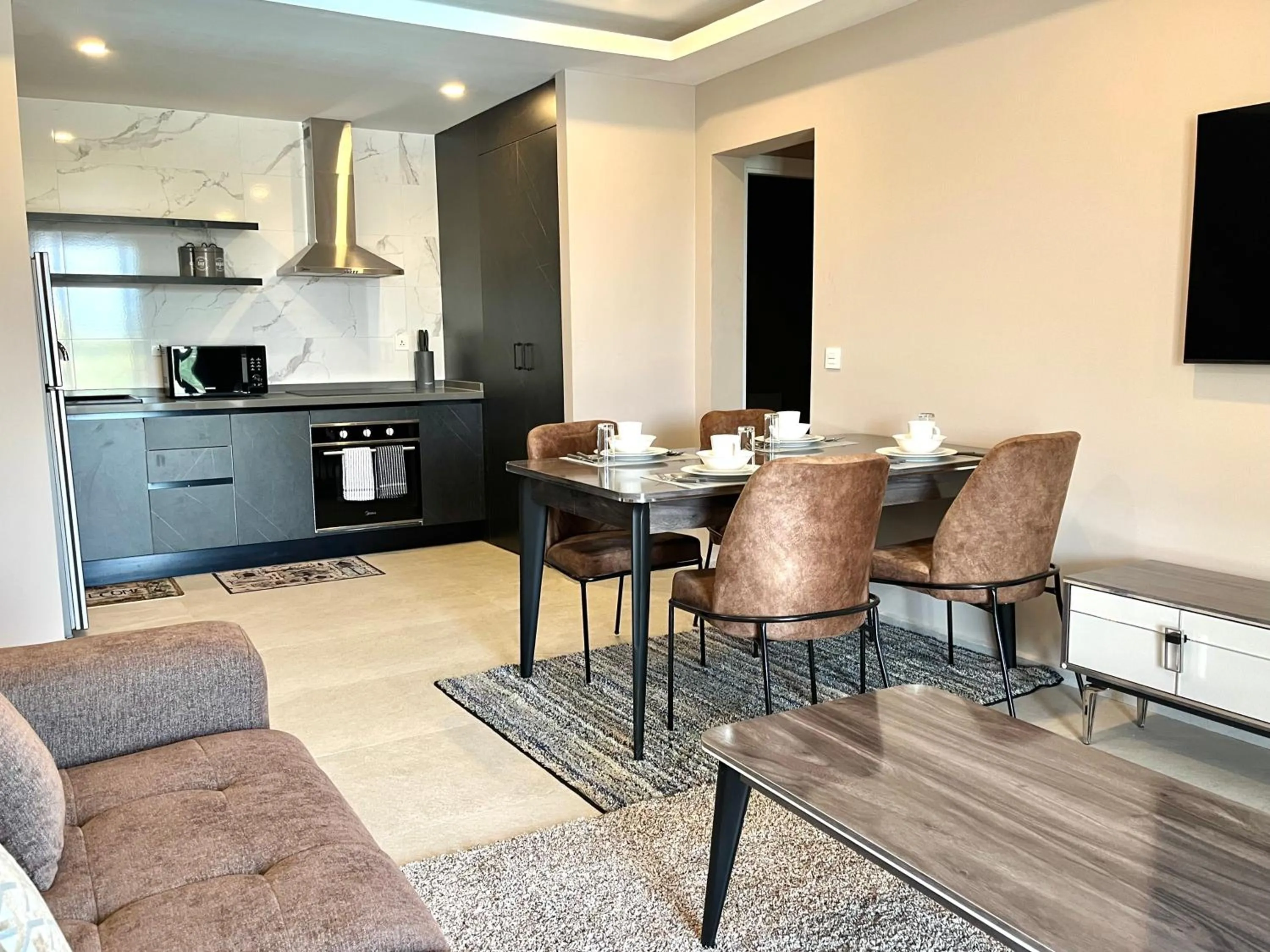 Kitchen or kitchenette in Kololi Sands Apartments