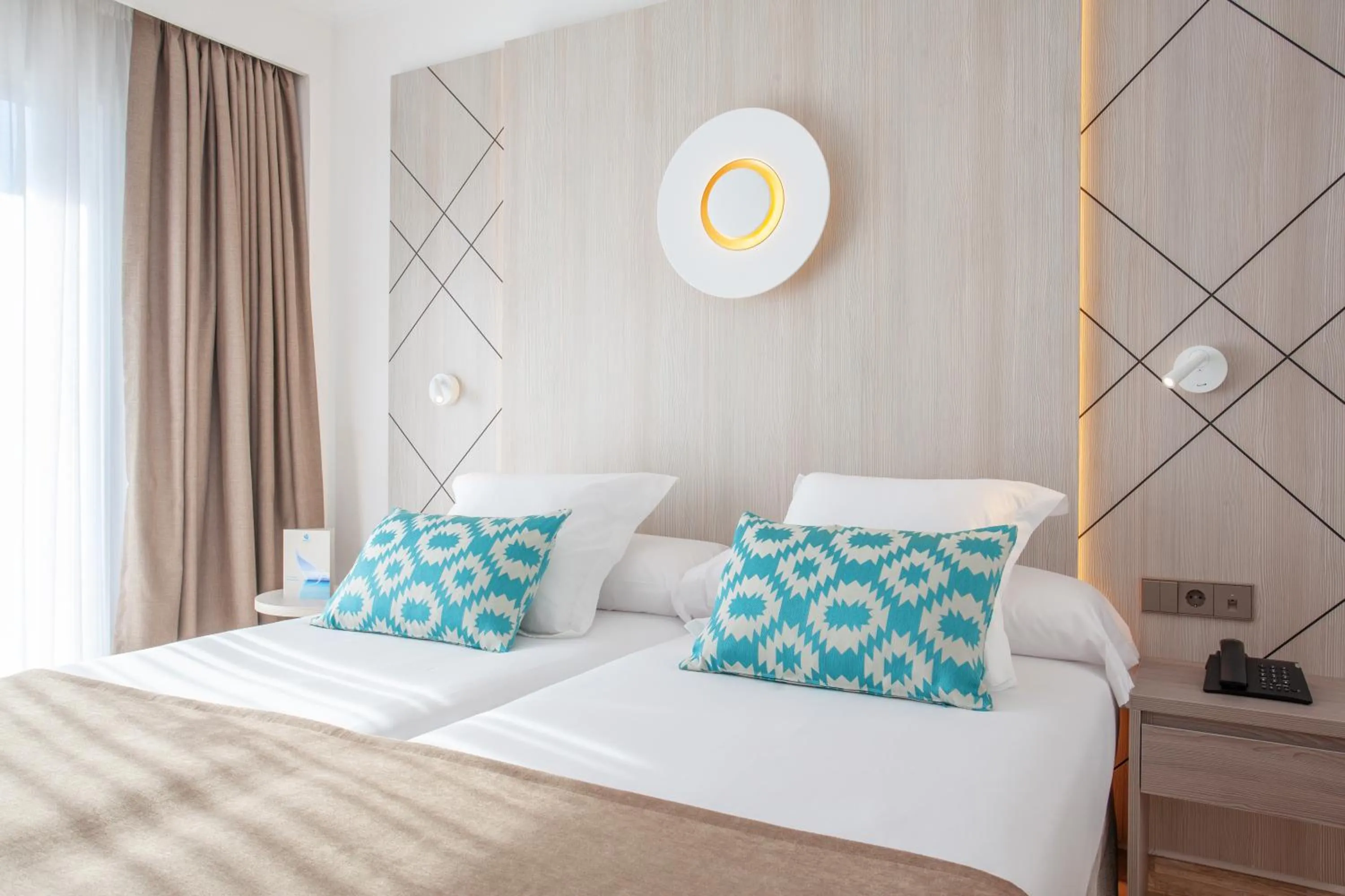 Bedroom, Bed in Grupotel Los Príncipes & Spa