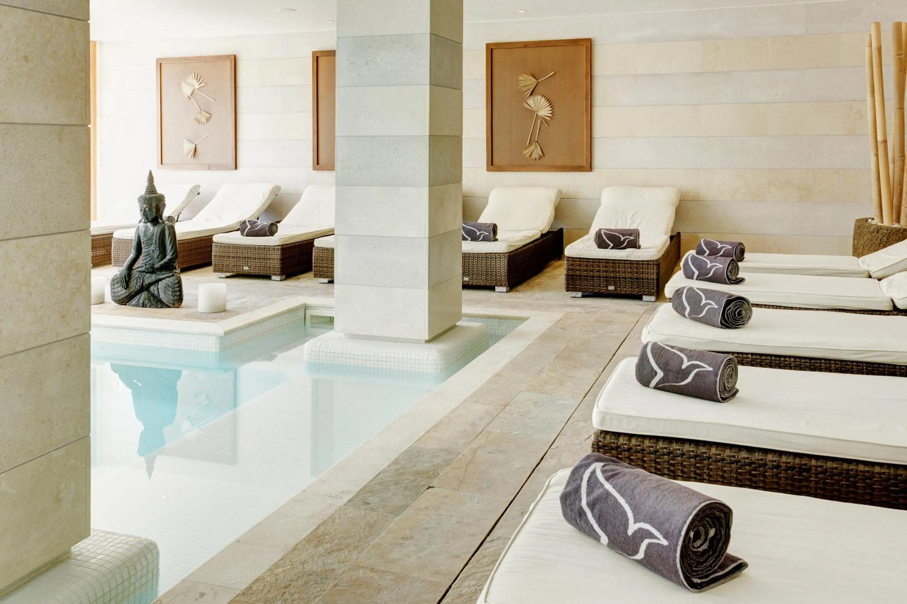 Hot Spring Bath in Grupotel Los Príncipes & Spa