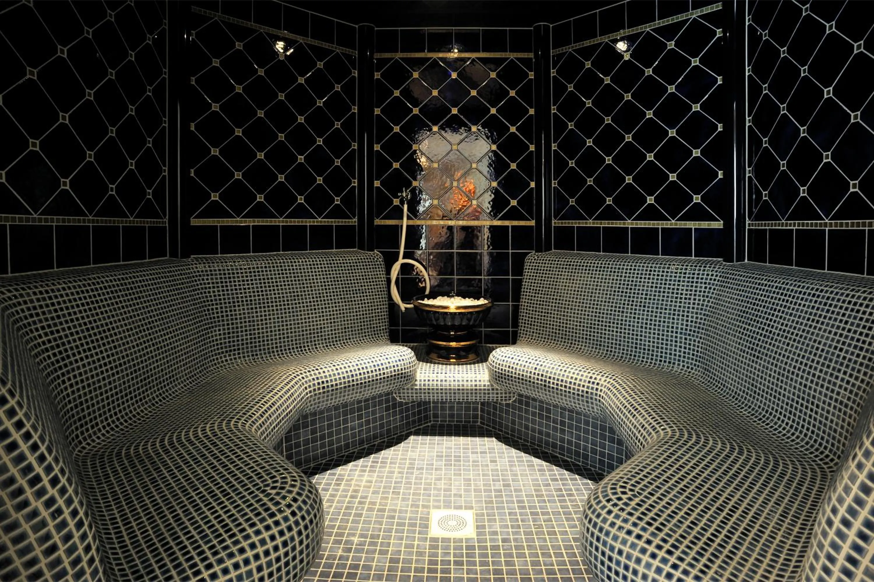 Steam room in Grupotel Los Príncipes & Spa