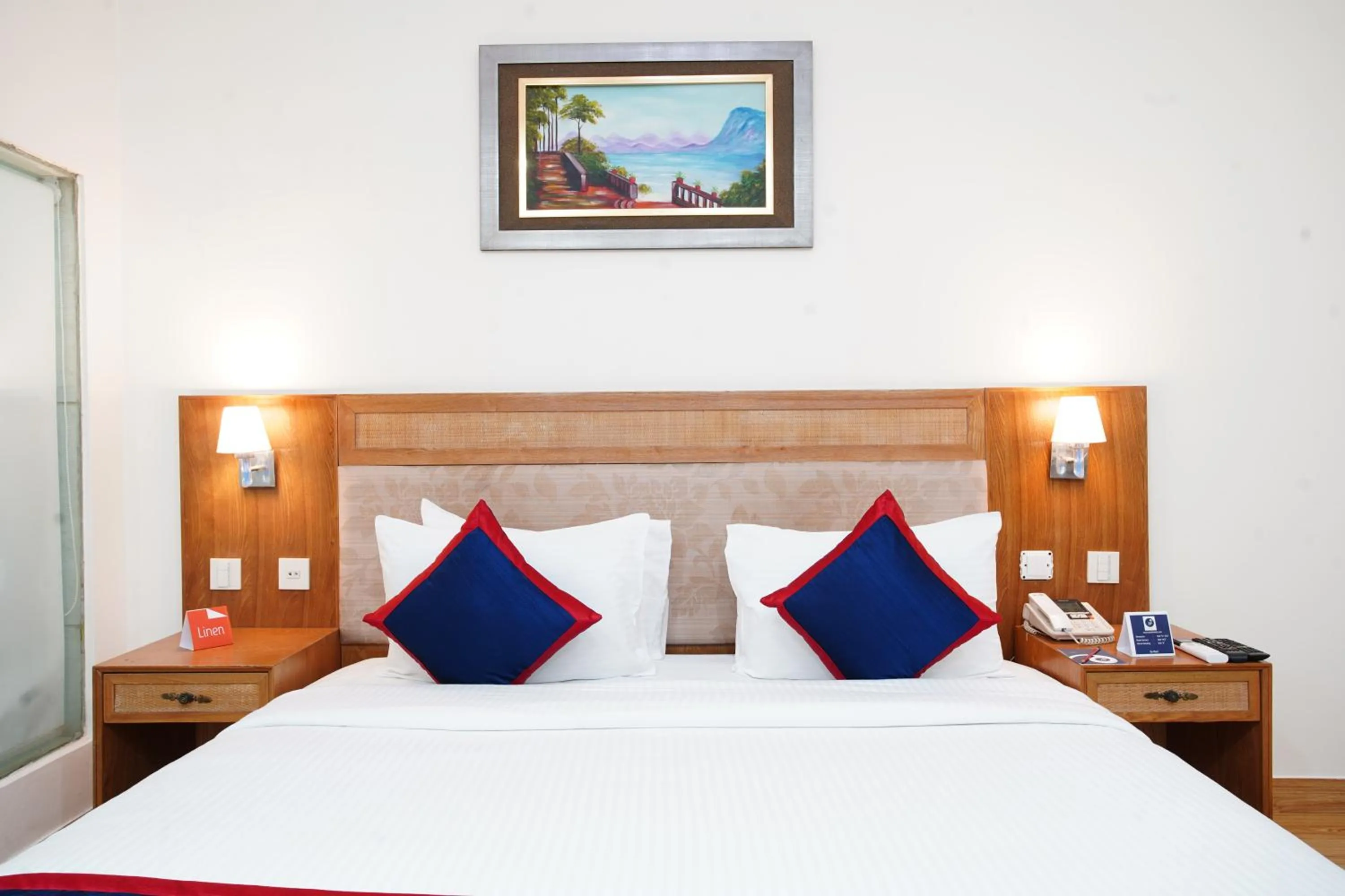 Bed in Zip By Spree Hotels Delhi Greater Kailash