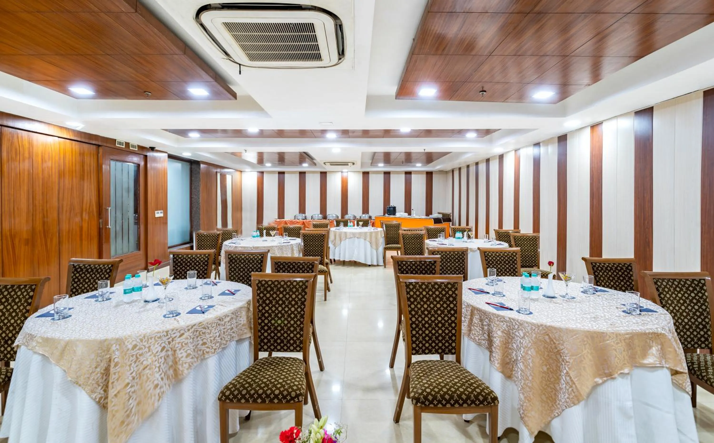 Banquet/Function facilities in Zip By Spree Hotels Delhi Greater Kailash