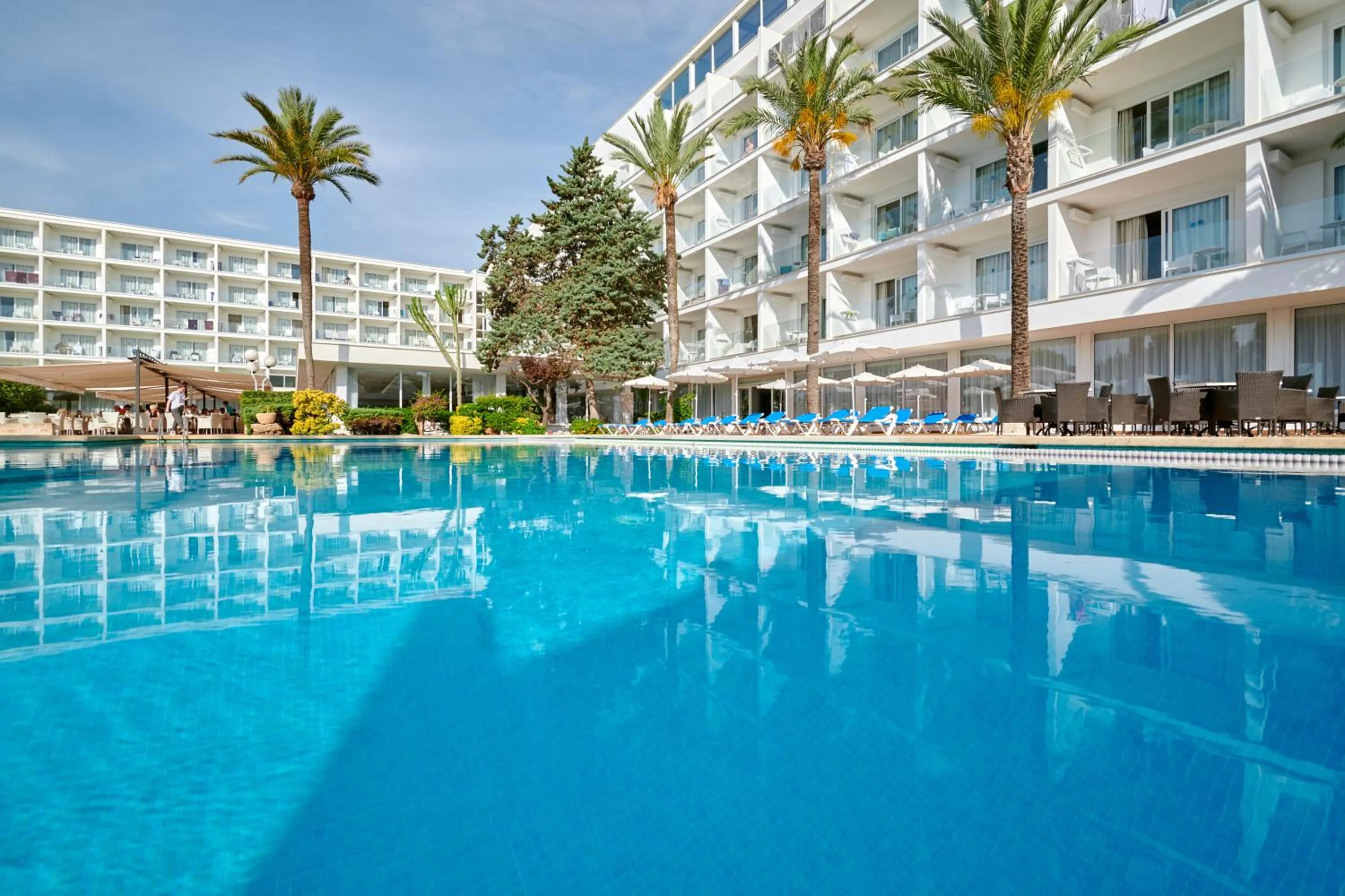 Facade/entrance in Grupotel Gran Vista & Spa