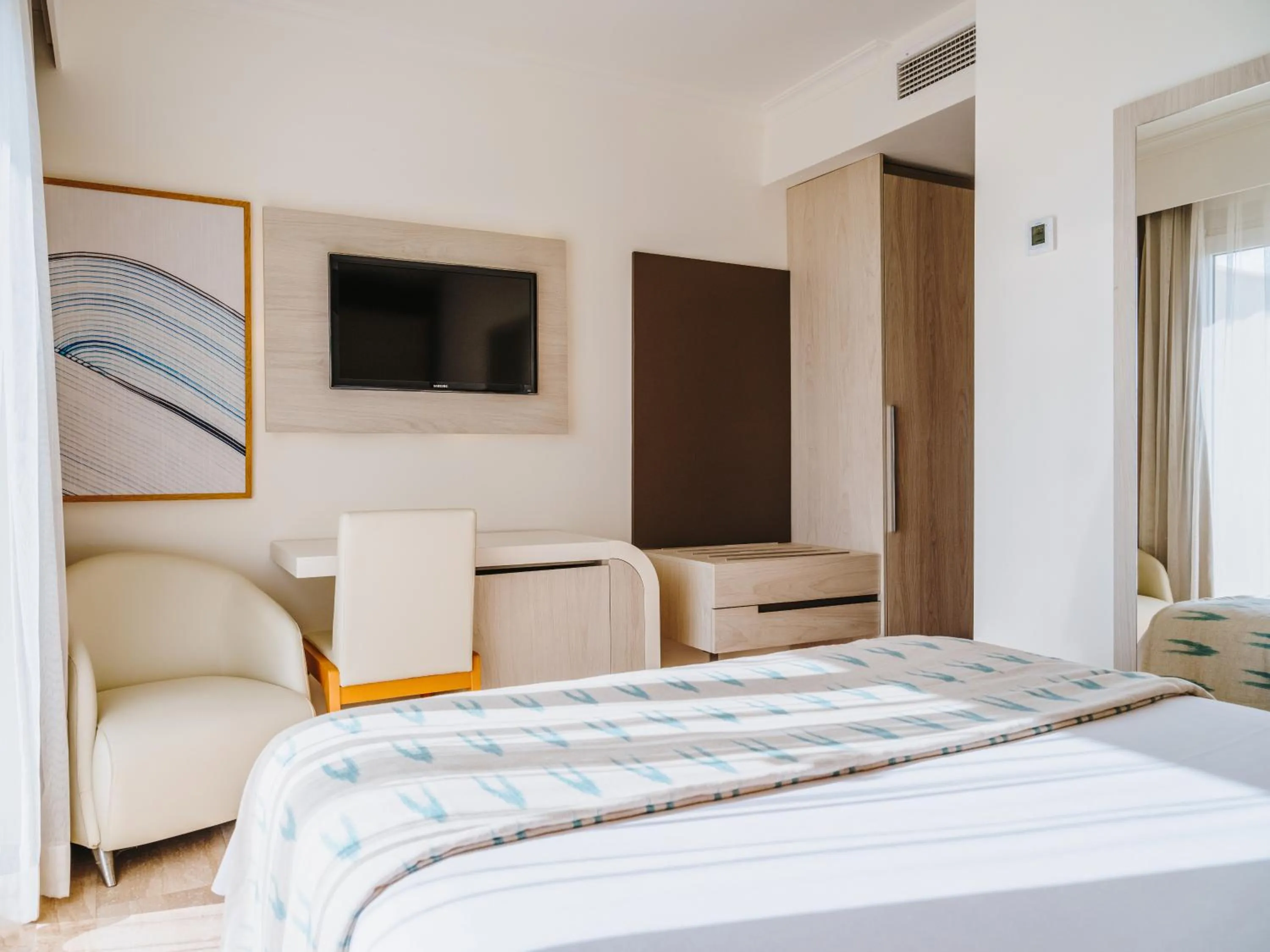 Bed in Grupotel Gran Vista & Spa