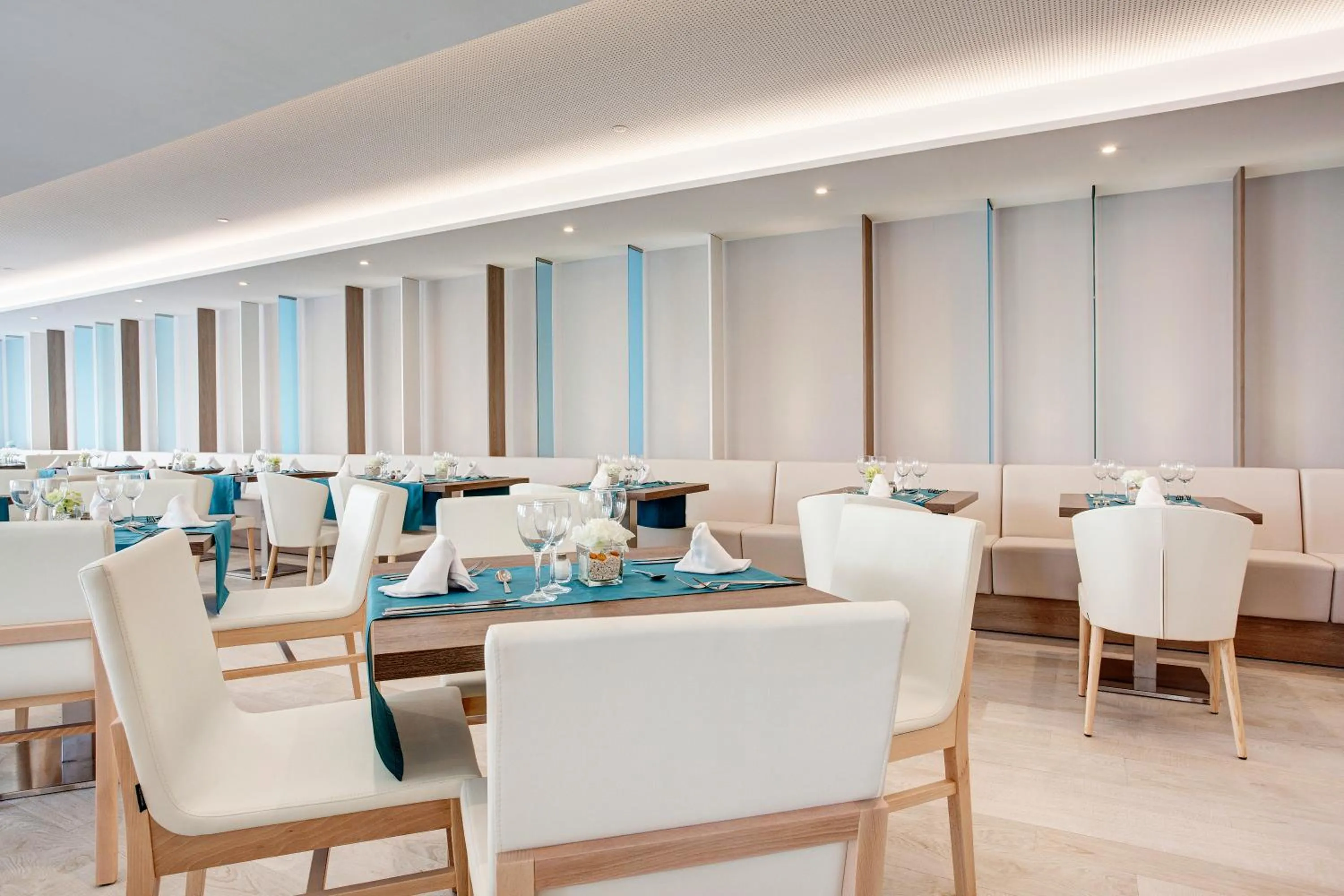 Restaurant/places to eat in Grupotel Farrutx