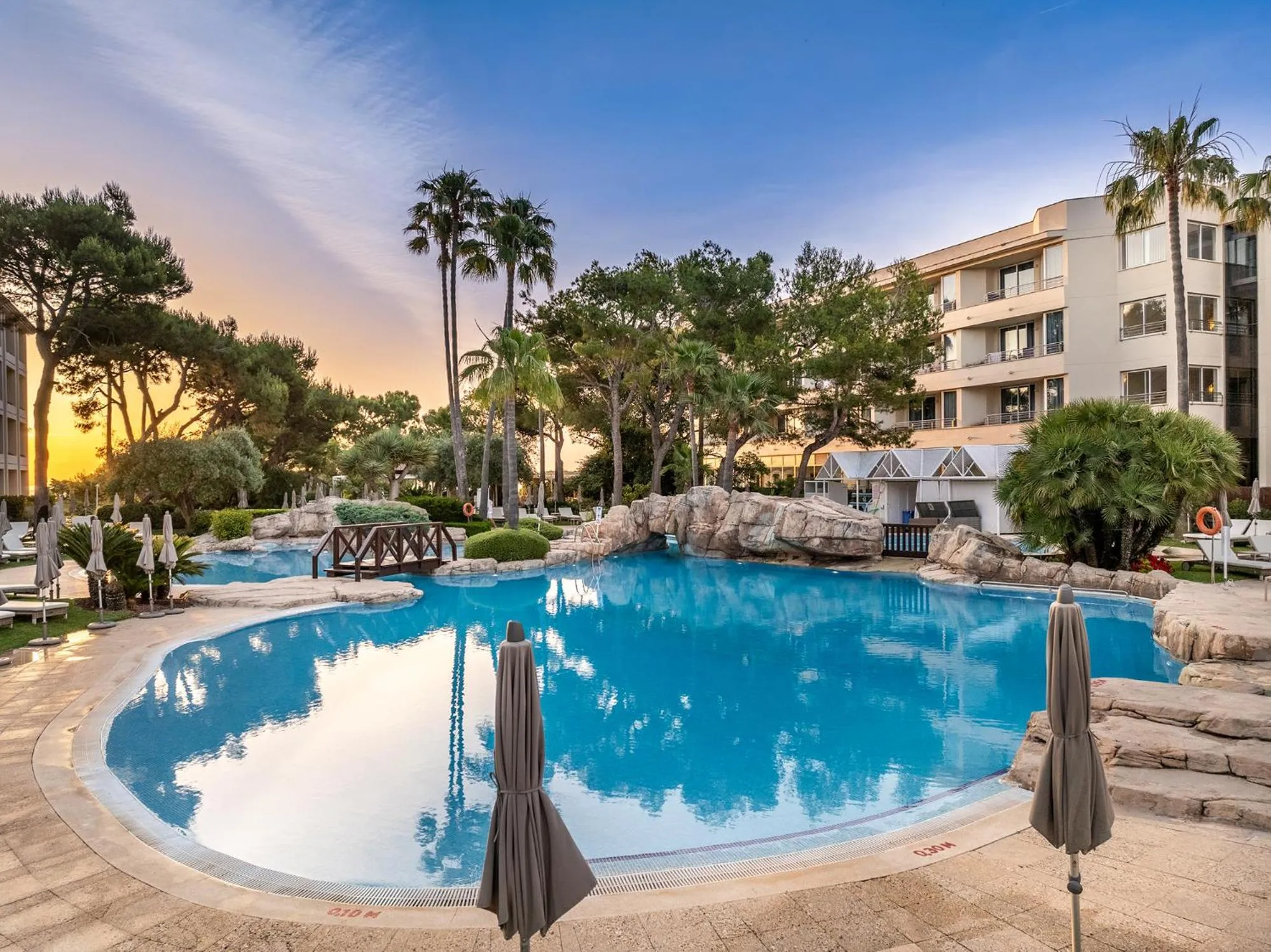 Swimming pool in Grupotel Parc Natural & Spa