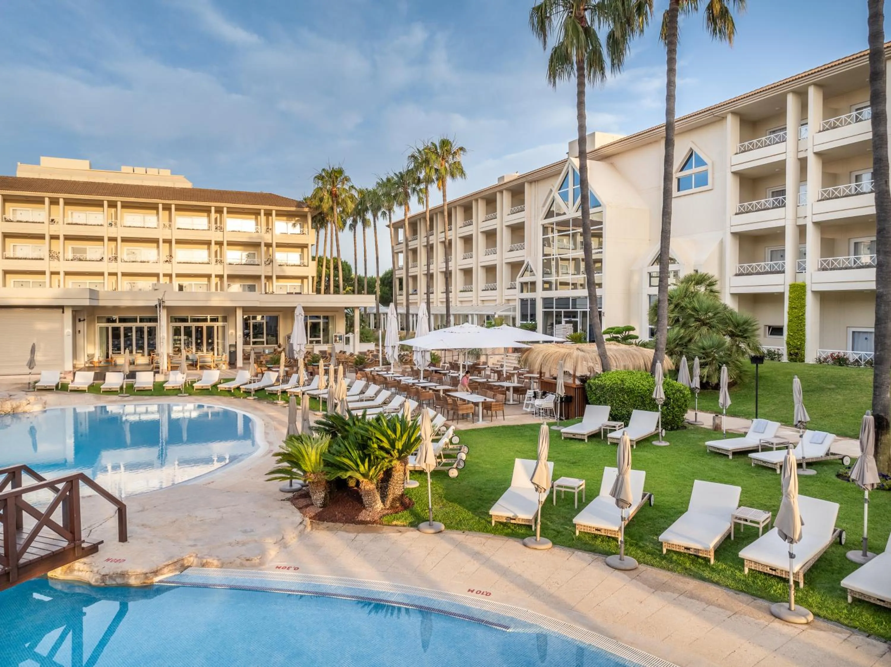 Swimming pool in Grupotel Parc Natural & Spa
