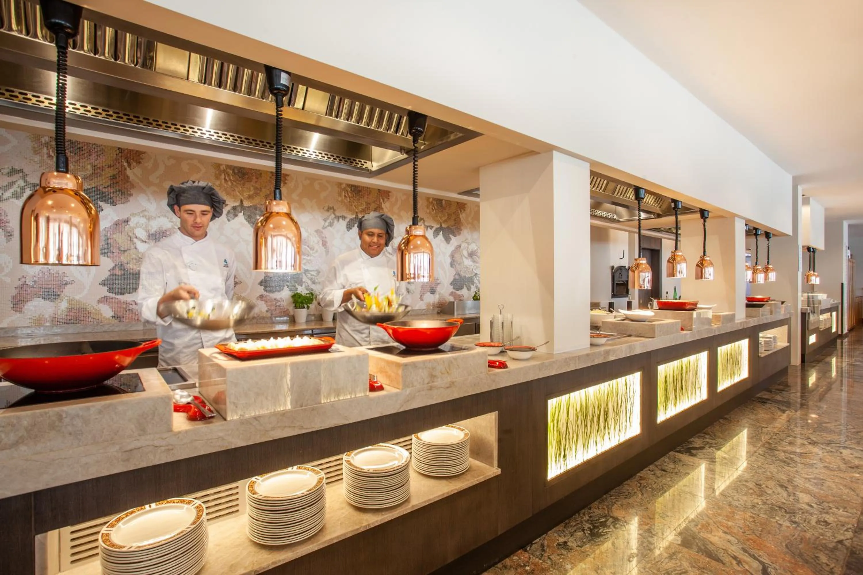 Restaurant/places to eat in Grupotel Parc Natural & Spa