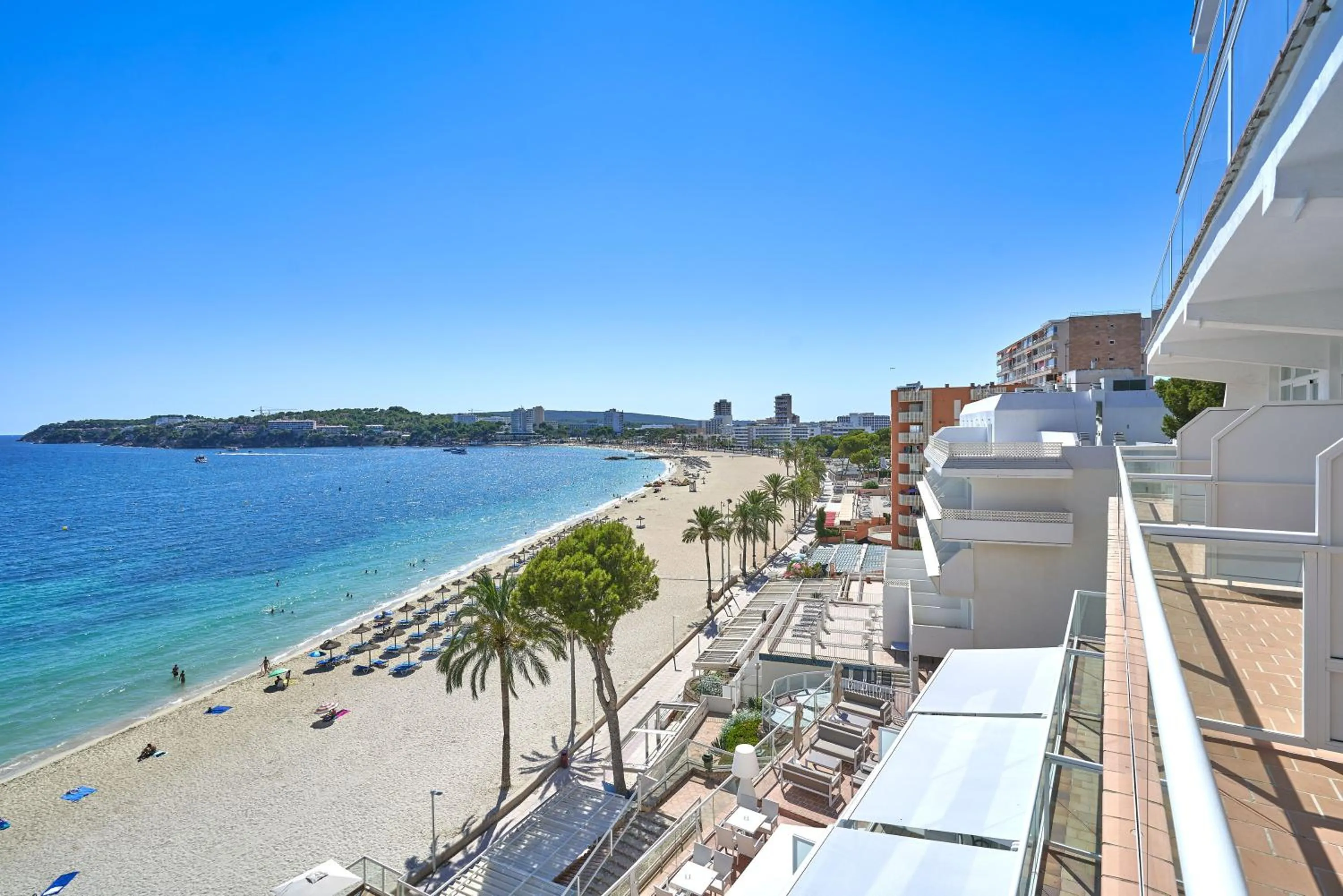 Living room in Flamboyan Caribe Hotel & Spa