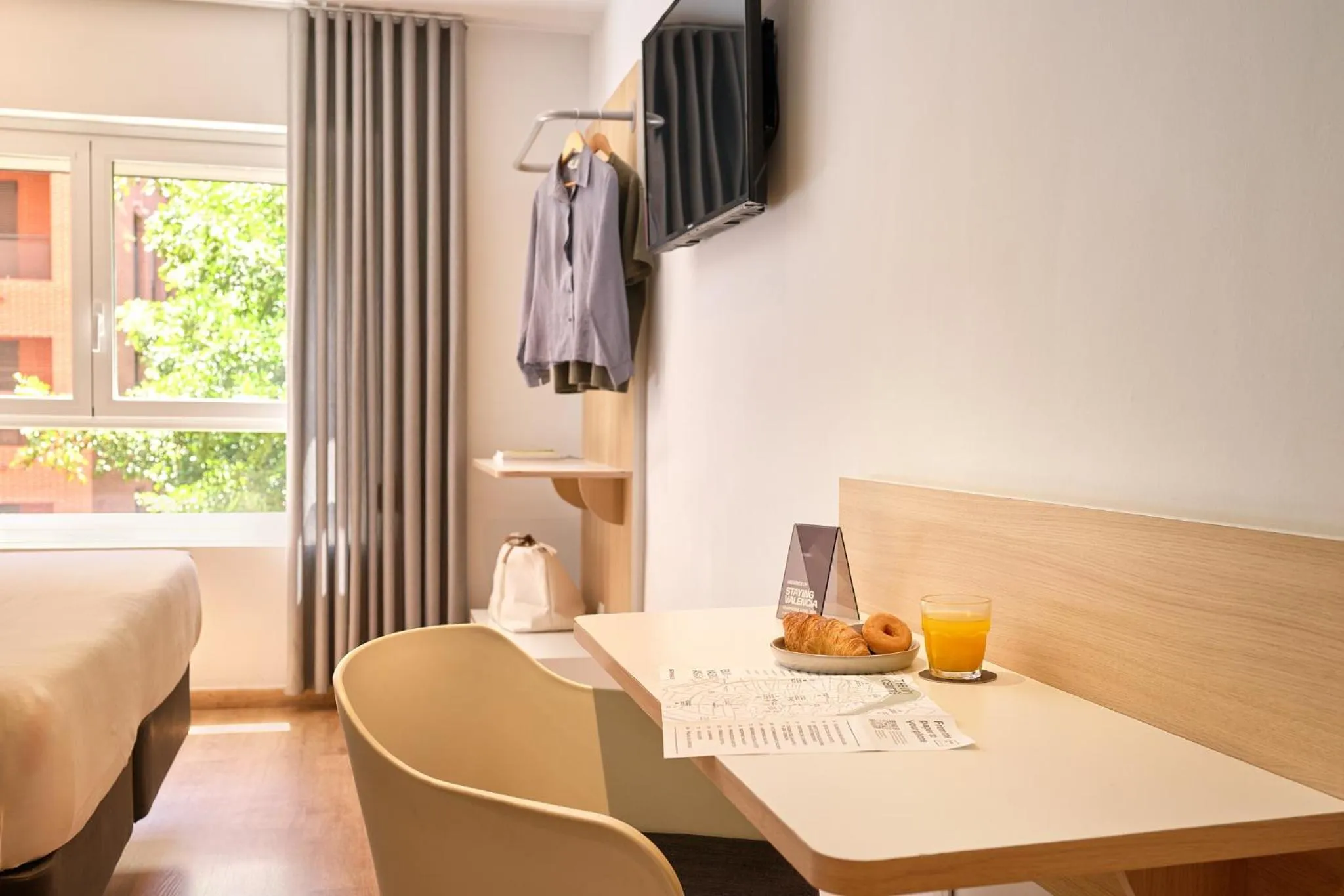 Bedroom, Bed in Rooms Ciencias