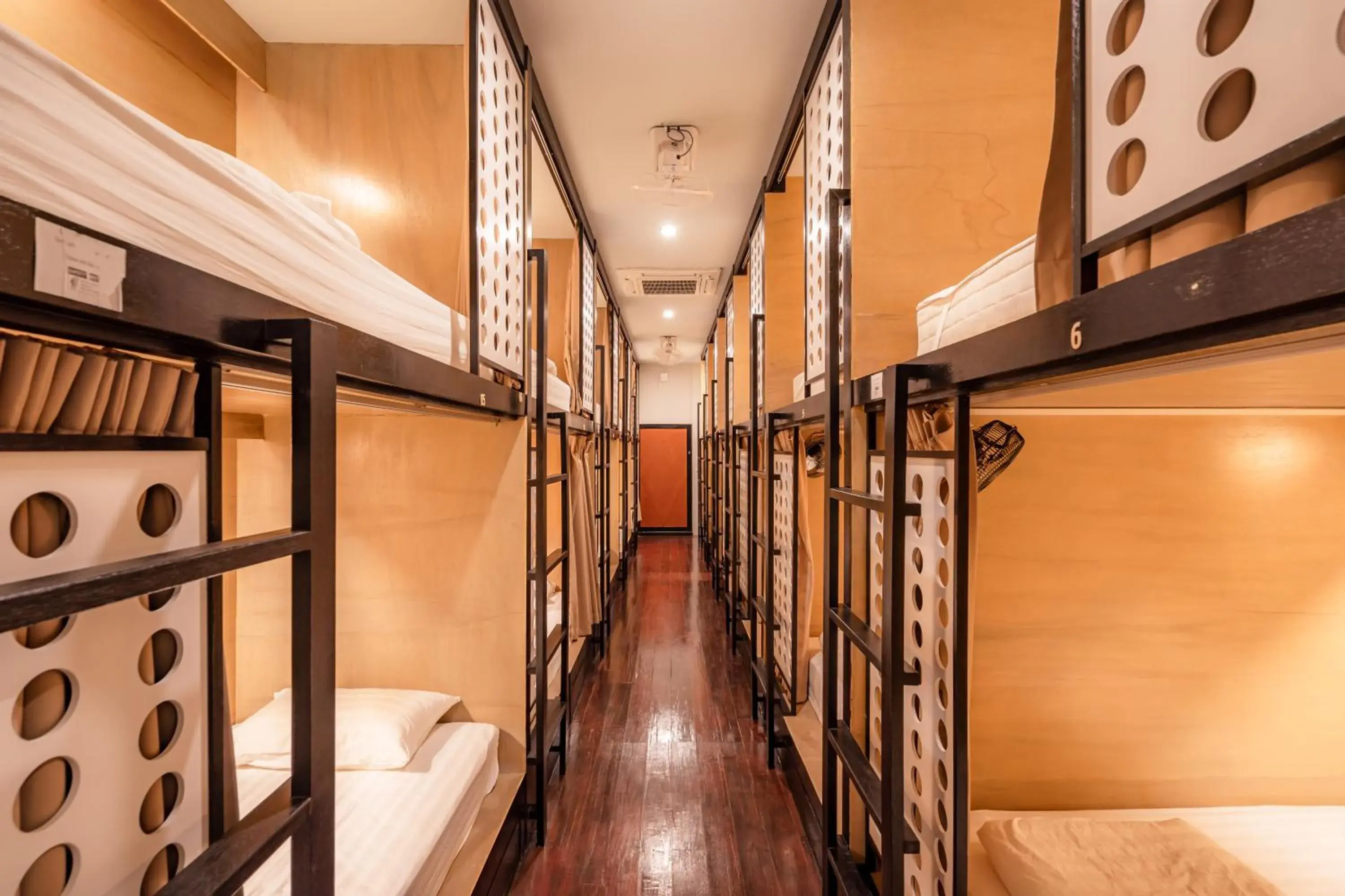 Single Bed in Mixed Dormitory Room in The Dorm Hostel Single Bed in Mixed Dormitory Room in The Dorm Hostel