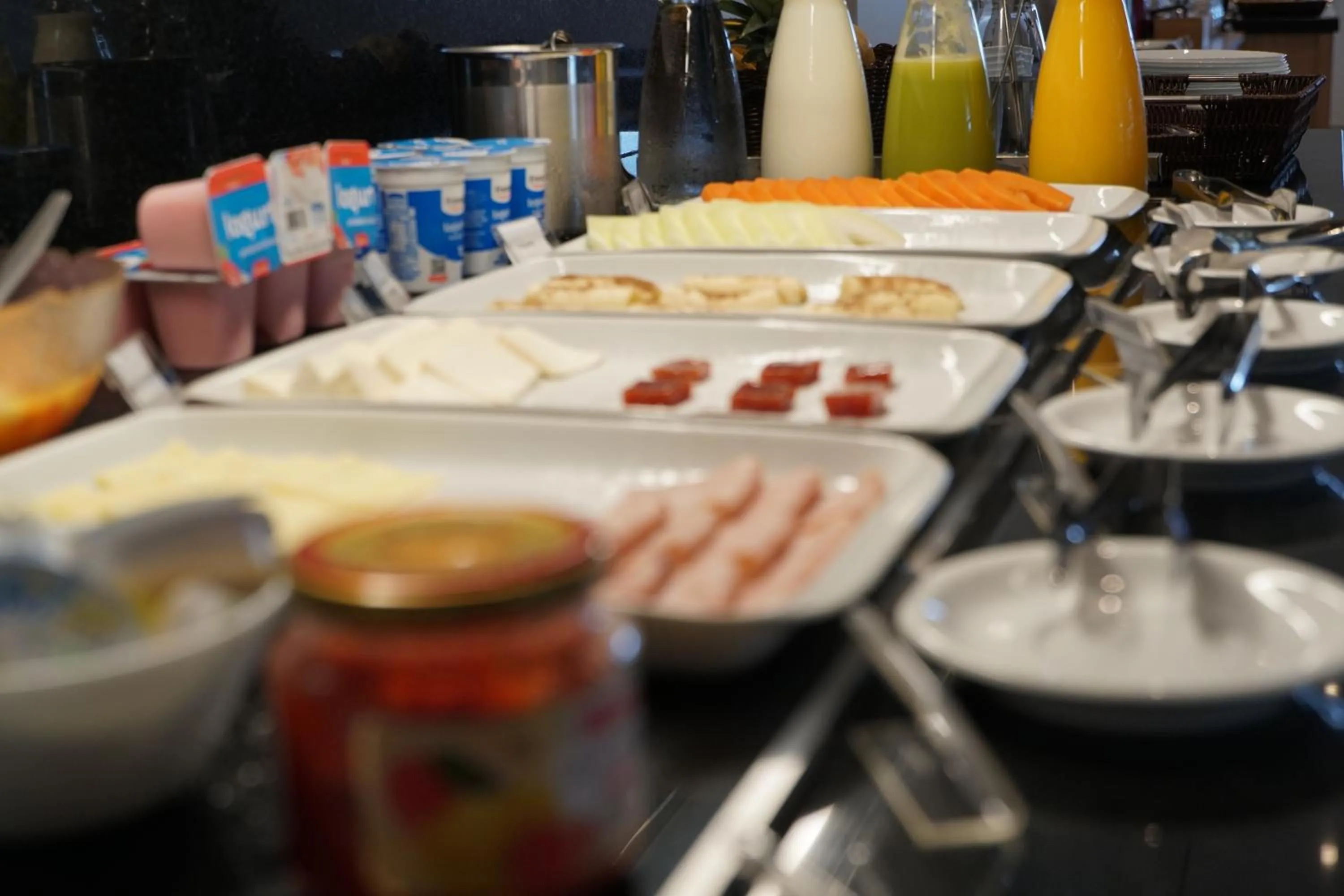 Food and drinks in Trento Hotel Guaíra by Unna