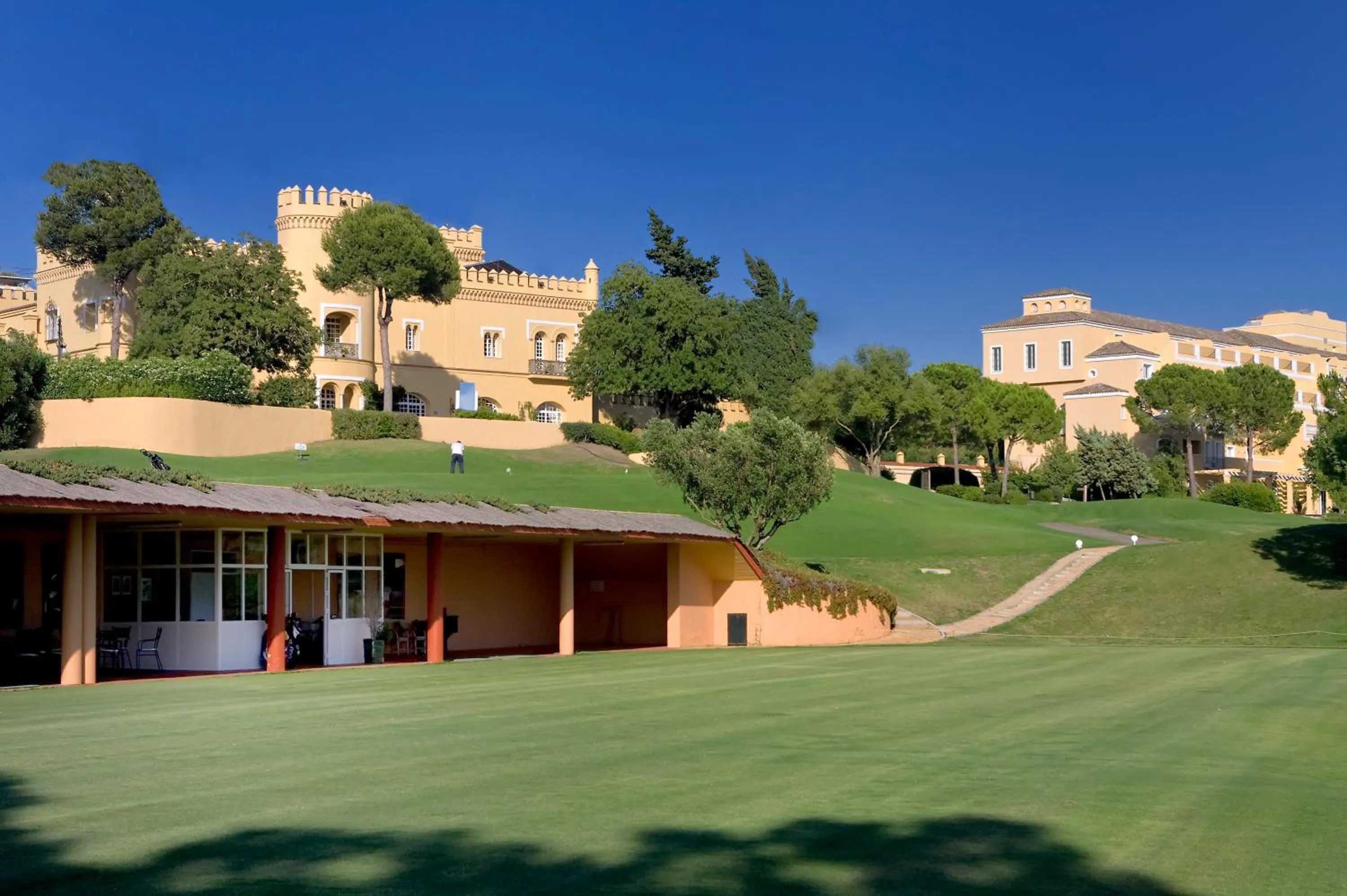 Facade/entrance in Barceló Montecastillo Golf