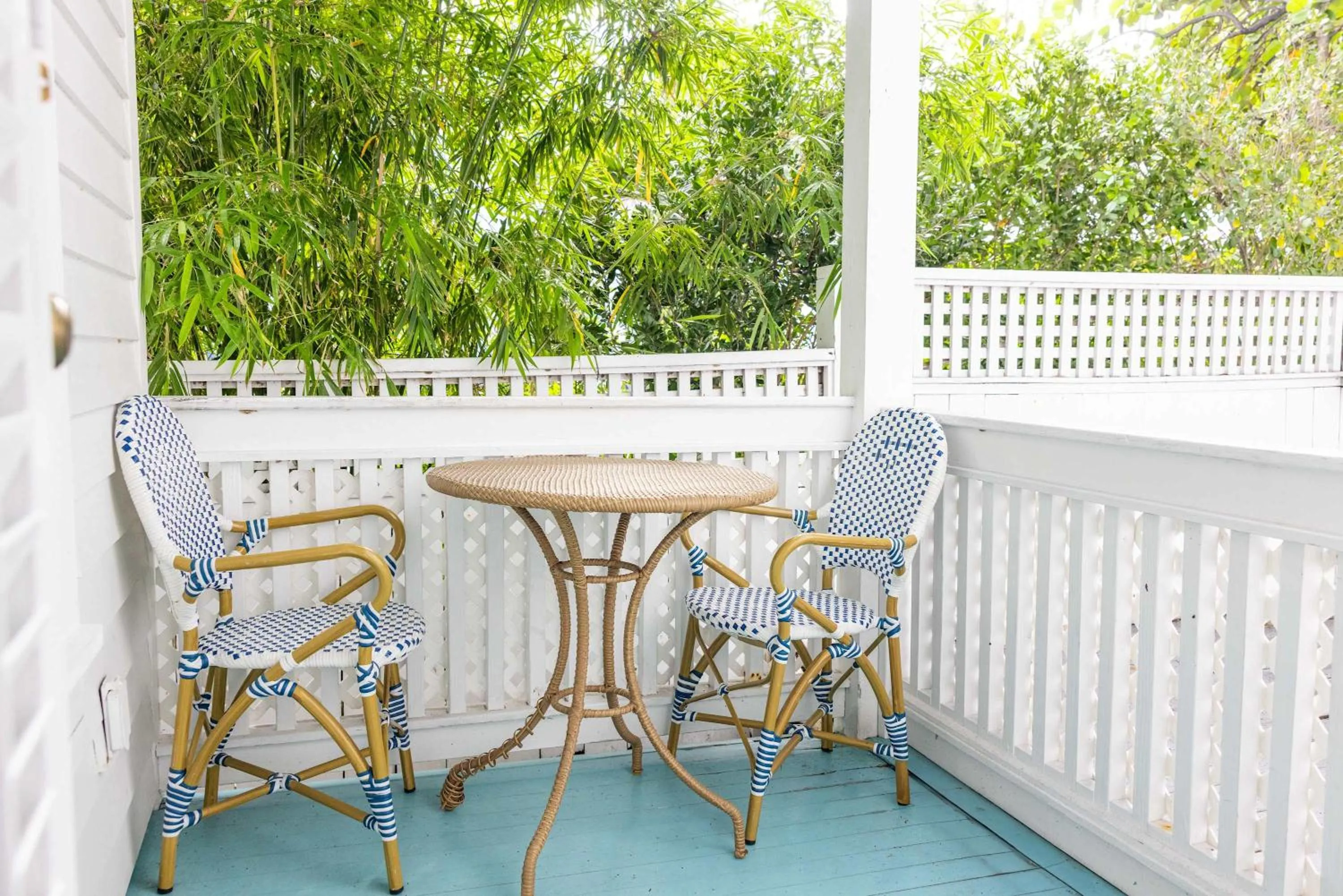 Deluxe King with Balcony - at James House with Parking!