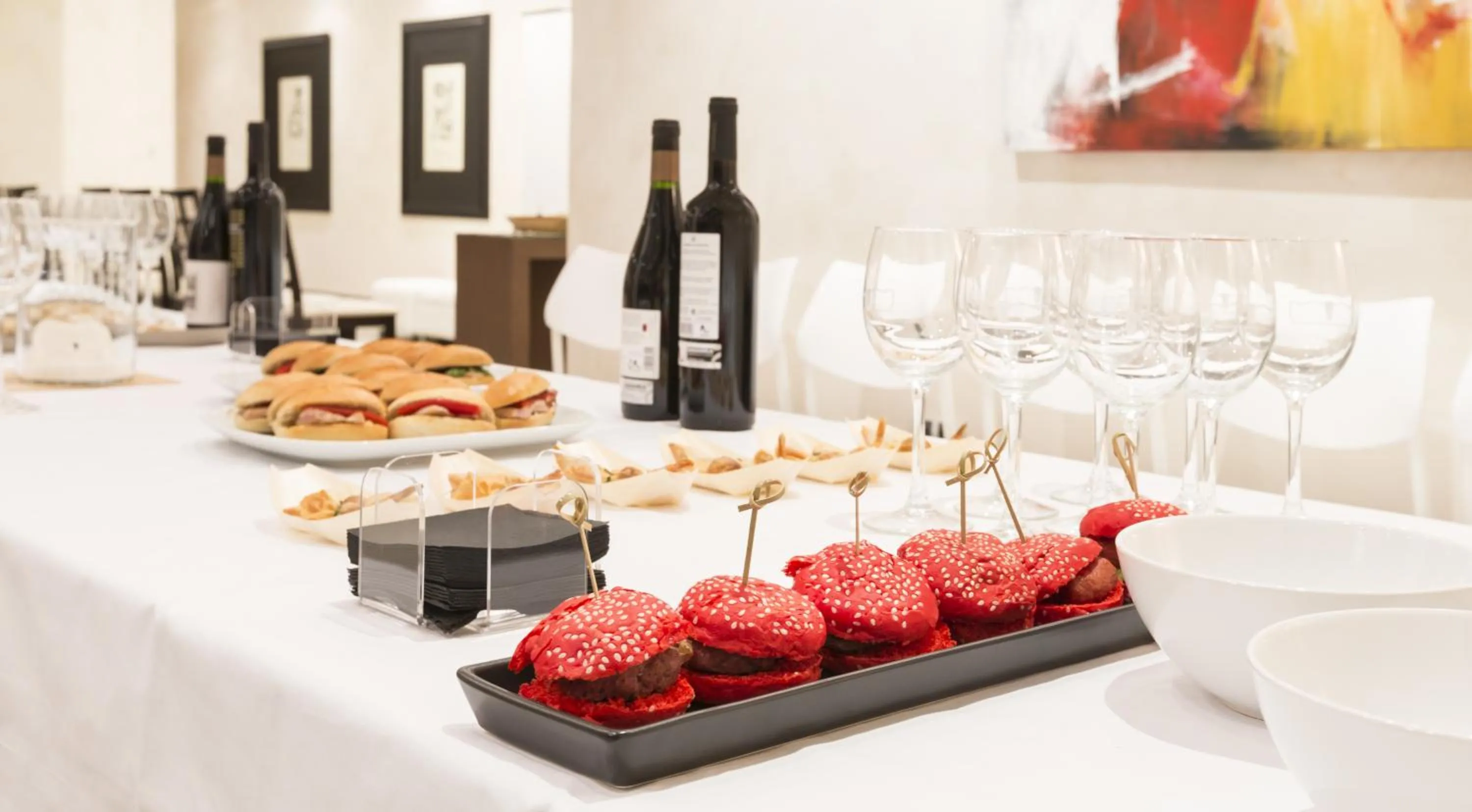 Food and drinks in Hotel Plazaola