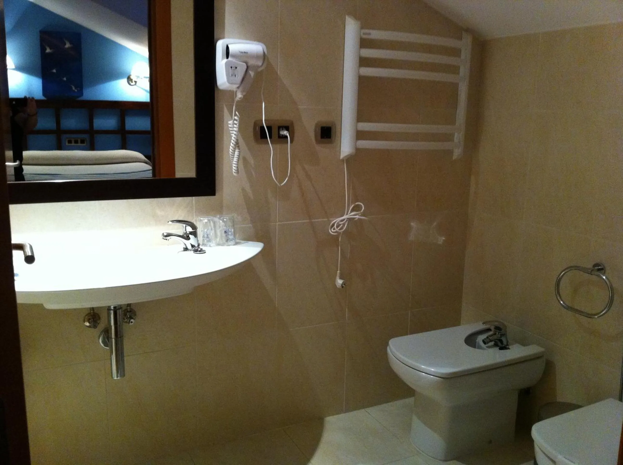 Bathroom in Hotel Bufon de Arenillas