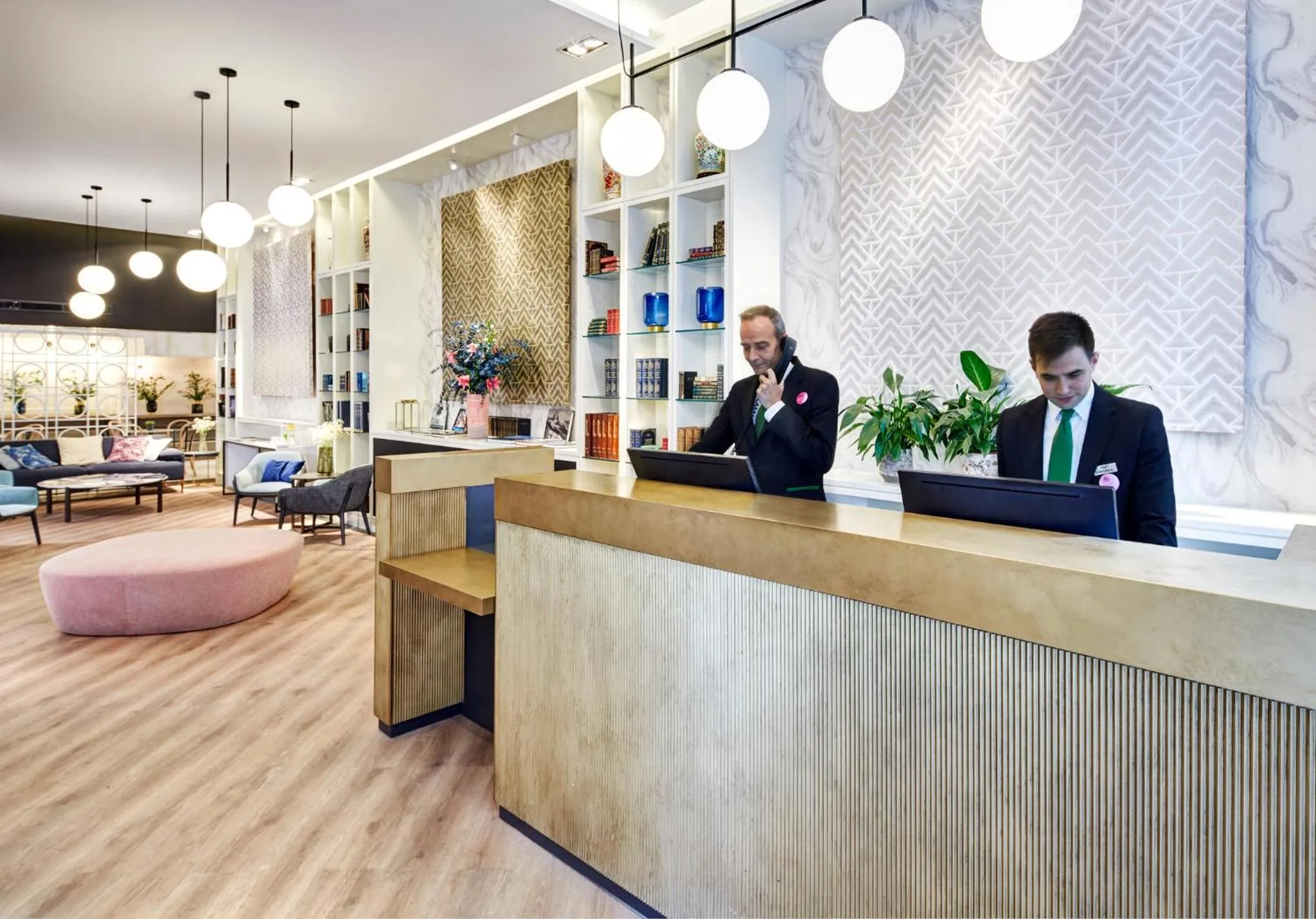 Lobby or reception in Sercotel Hotel Europa