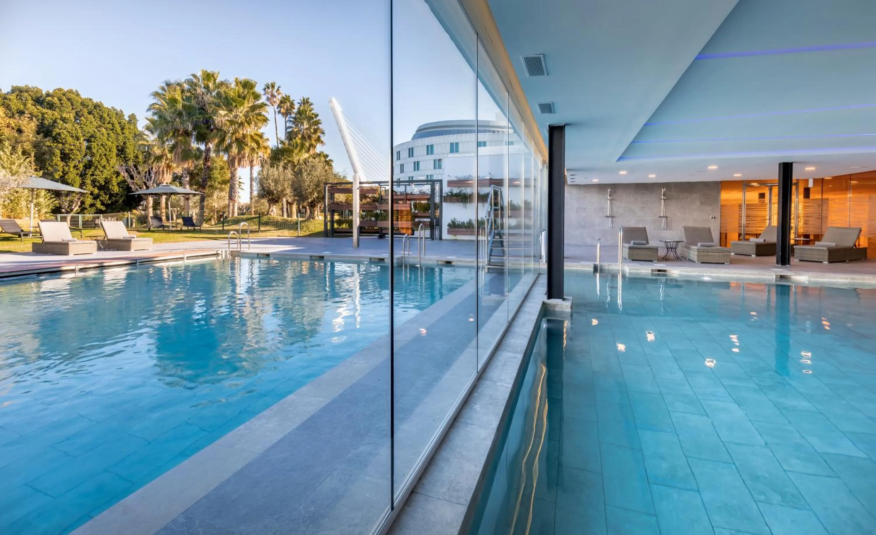 Swimming pool in Barceló Sevilla Renacimiento