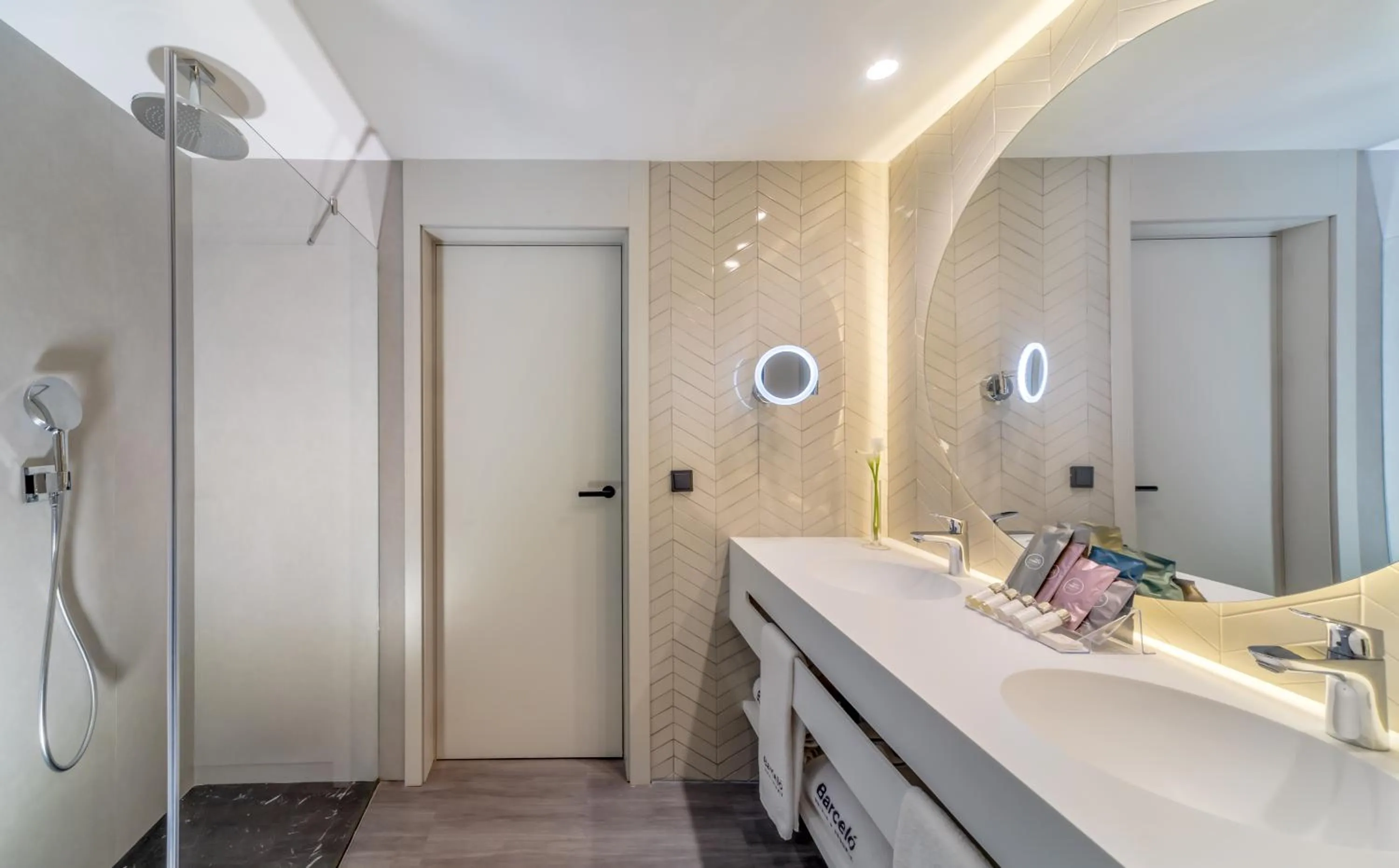 Bathroom in Barceló Sevilla Renacimiento