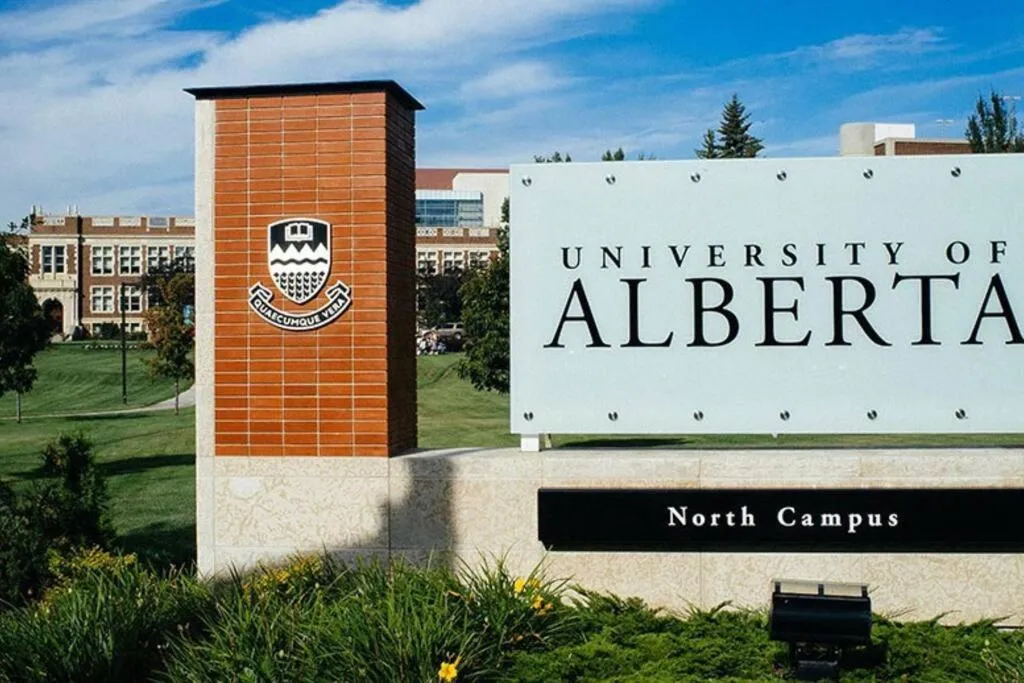 Nearby landmark in Executive Bsmt Suite, King Bed, 5 min to DT & Whyte Ave, Sleeps 6!