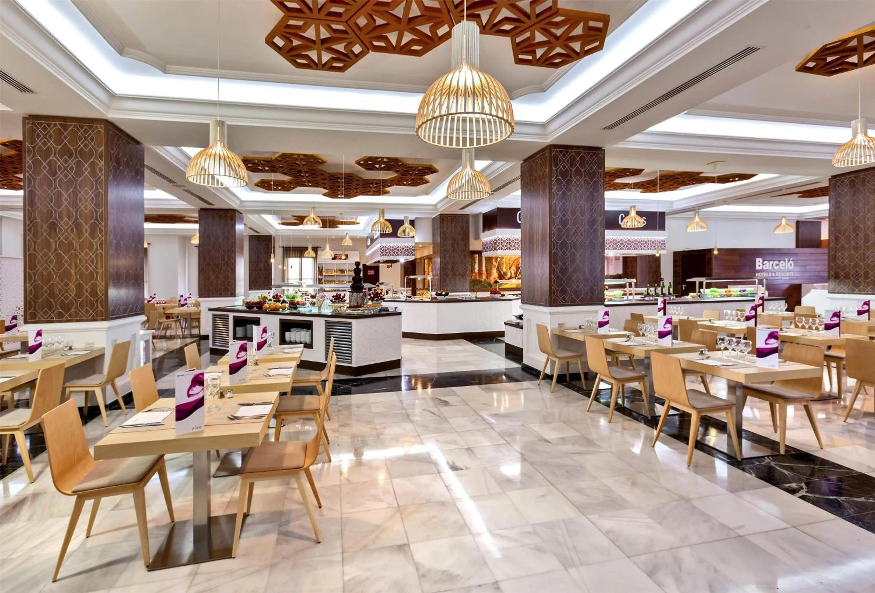 Restaurant/places to eat in Barceló Isla Canela