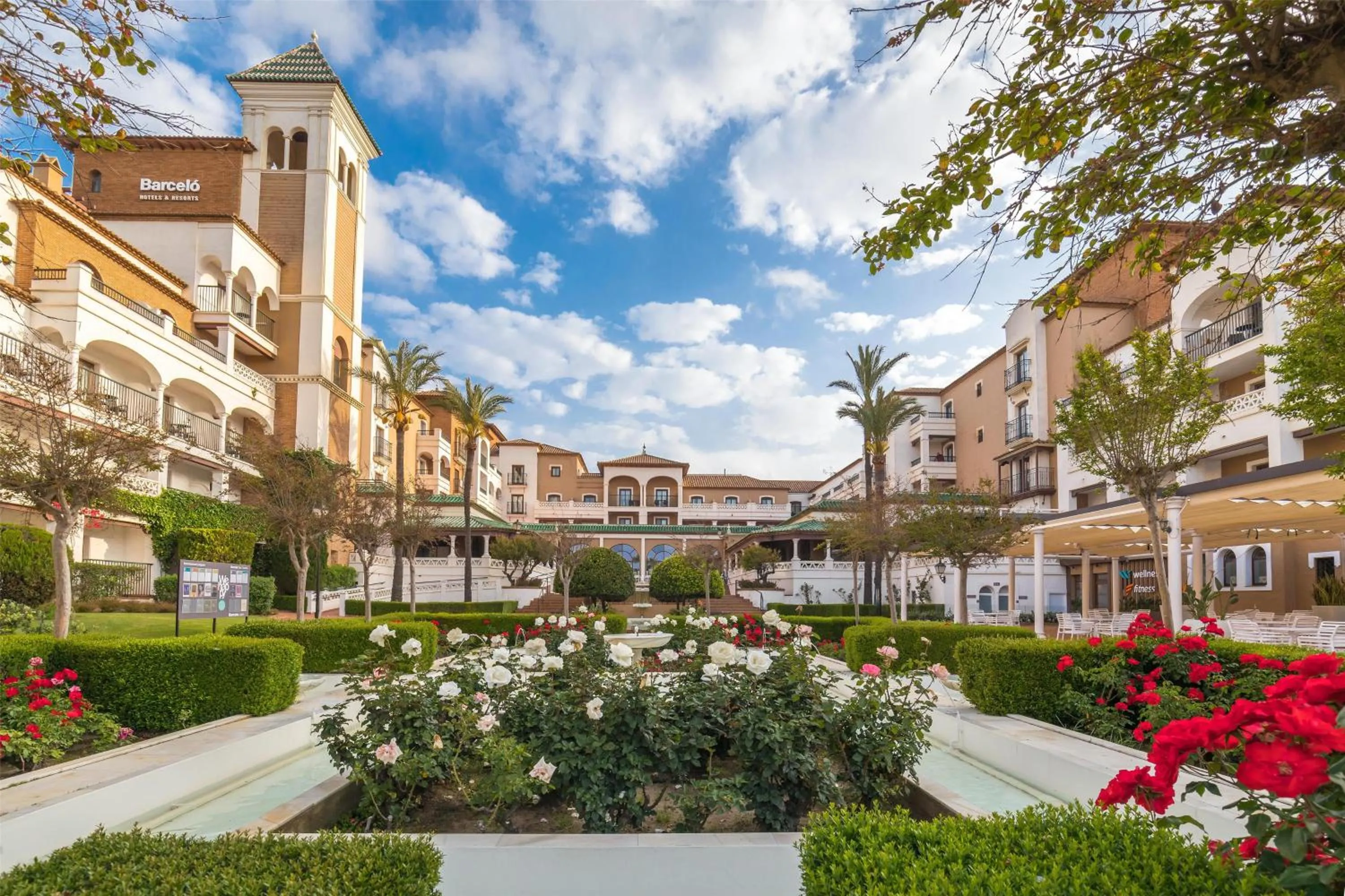 Property building in Barceló Isla Canela