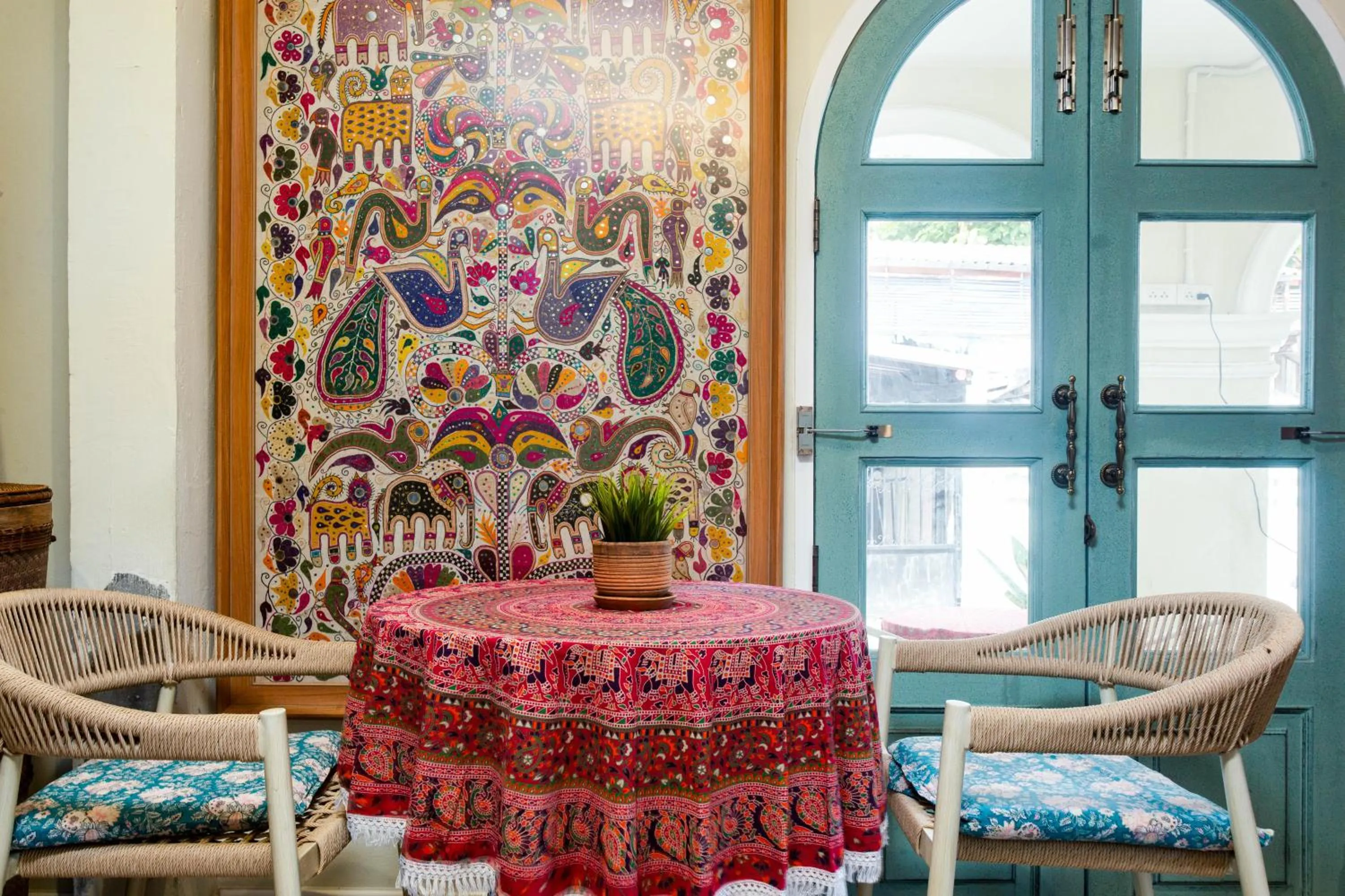 Living room in Pran At Kumuang Boutique House