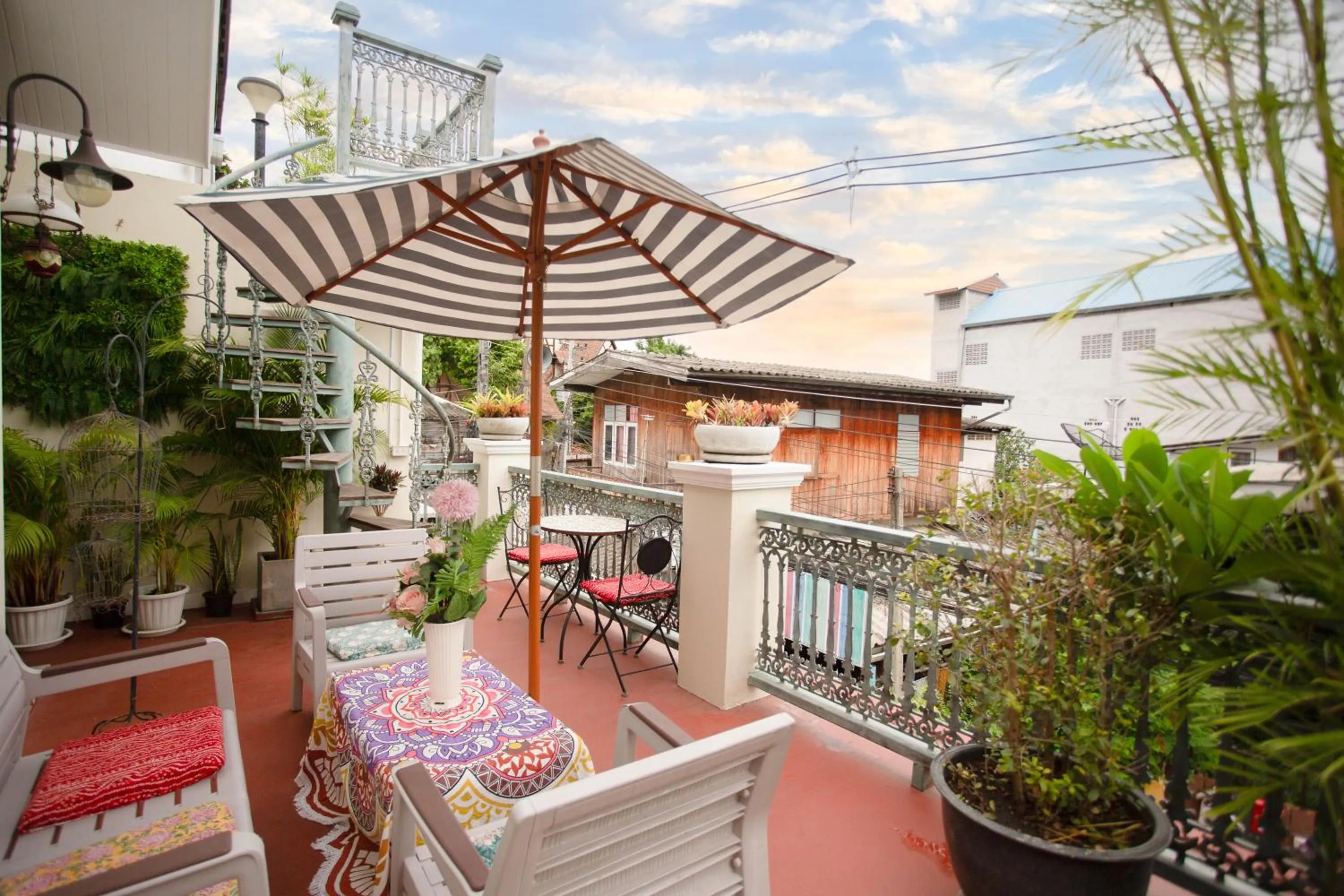 Property building in Pran At Kumuang Boutique House