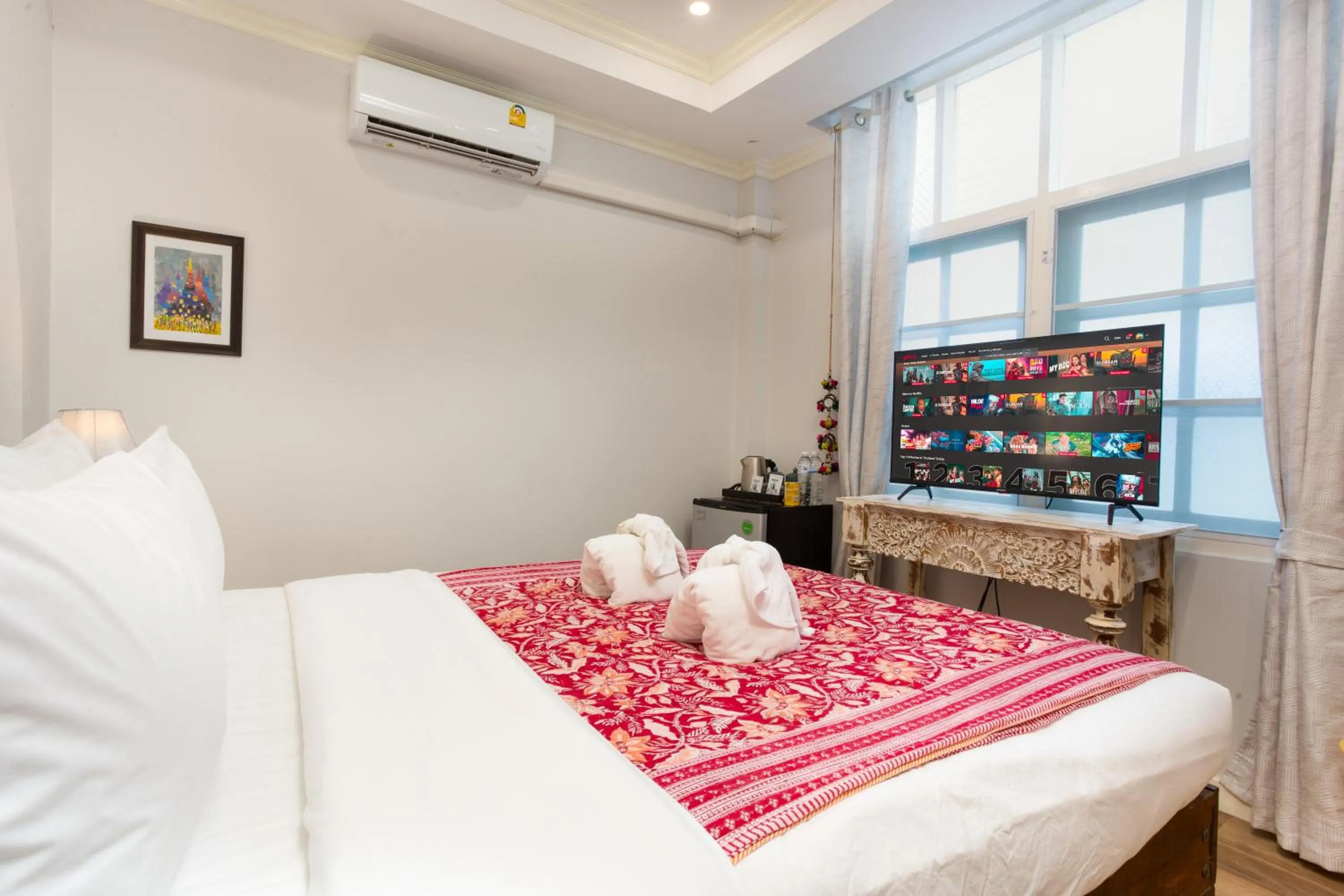 TV and multimedia, Bed in Pran At Kumuang Boutique House