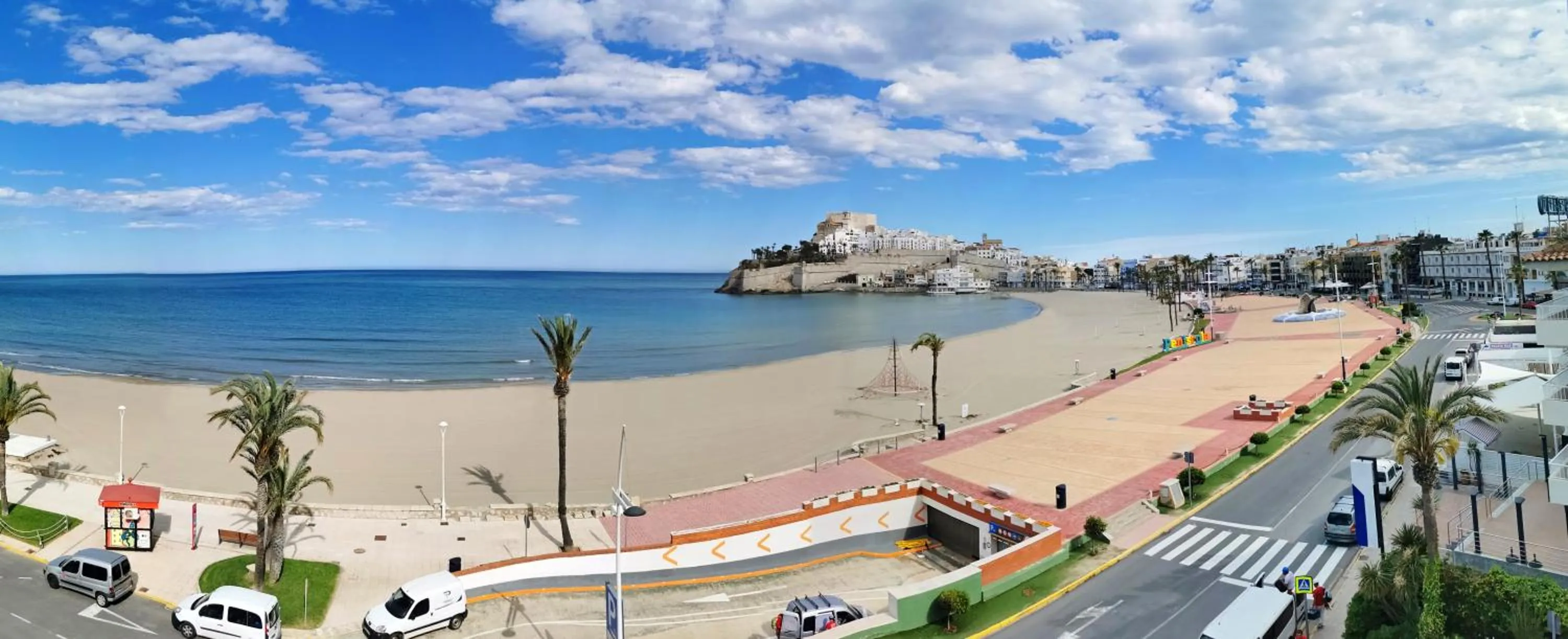 Beach in Hotel & Spa Castillo de Peñíscola 4* Sup