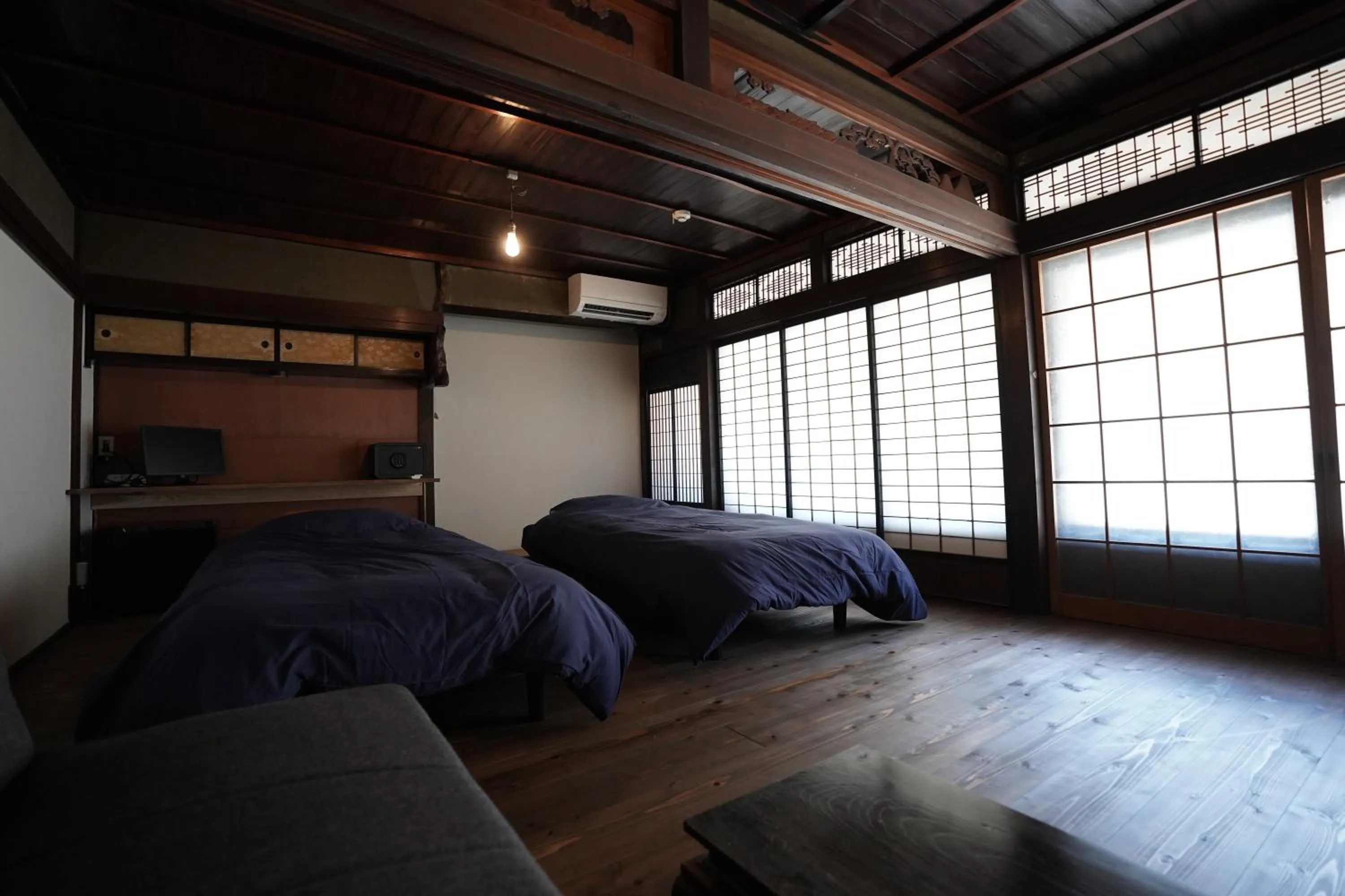Photo of the whole room, Bed in 赭Soho Yunotsu Old Village Inn & Bar
