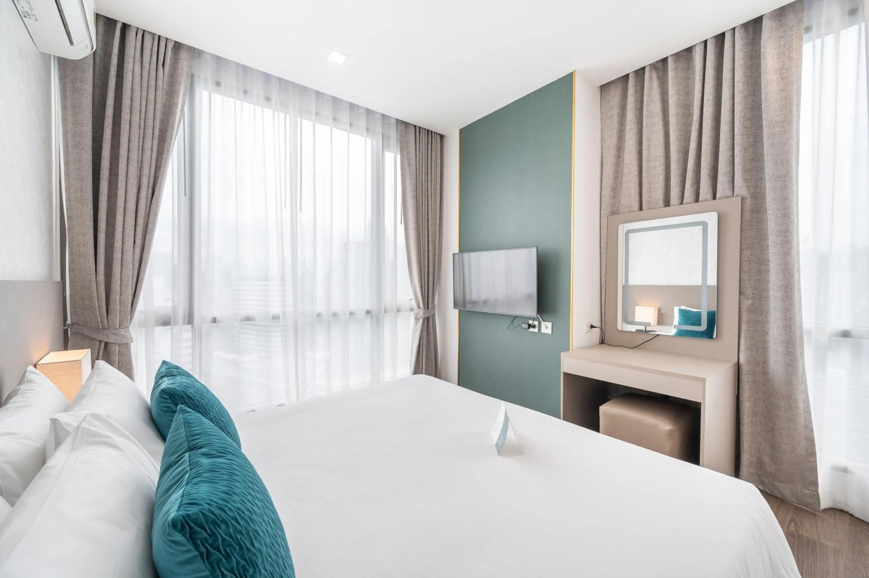 Bed in The Rich Residence Sukhumvit Nana