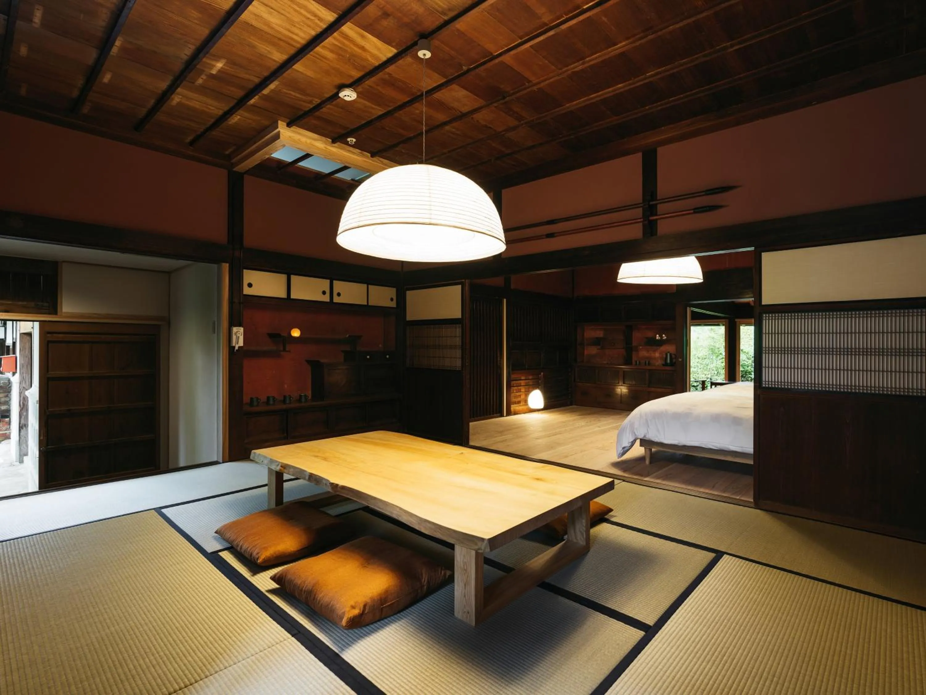 Living room, Bed in RITA Izumifumoto