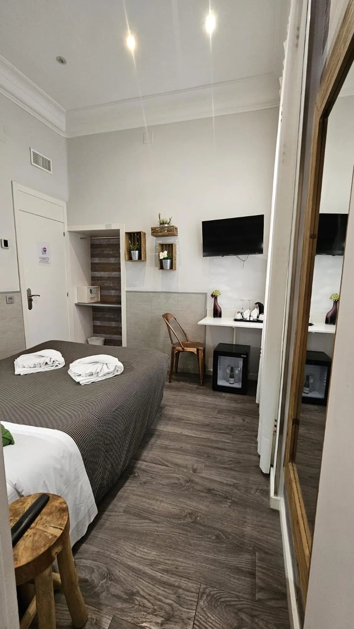 Bed in Hostal Lauria