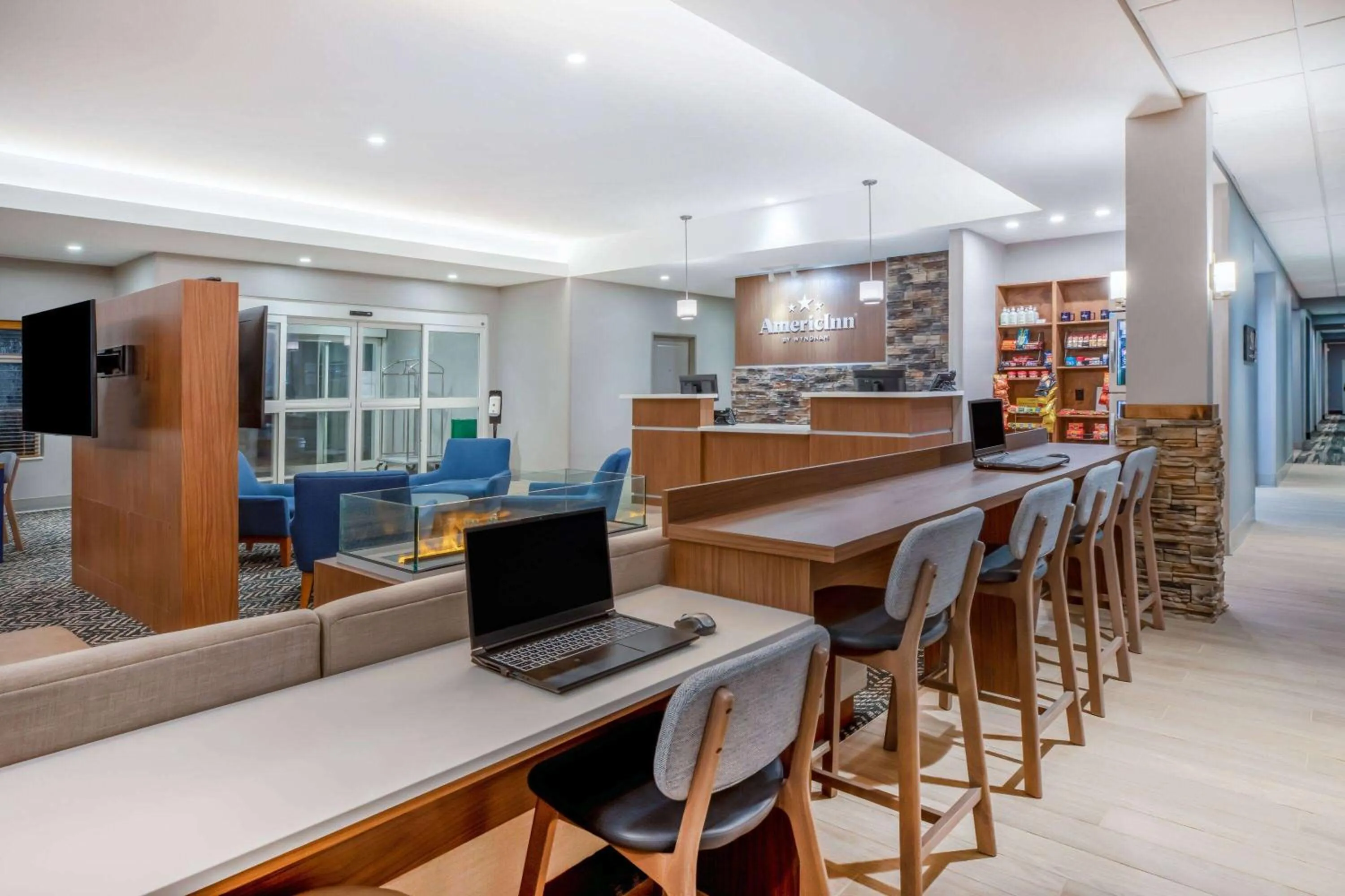 Business facilities in AmericInn by Wyndham Mountain Home