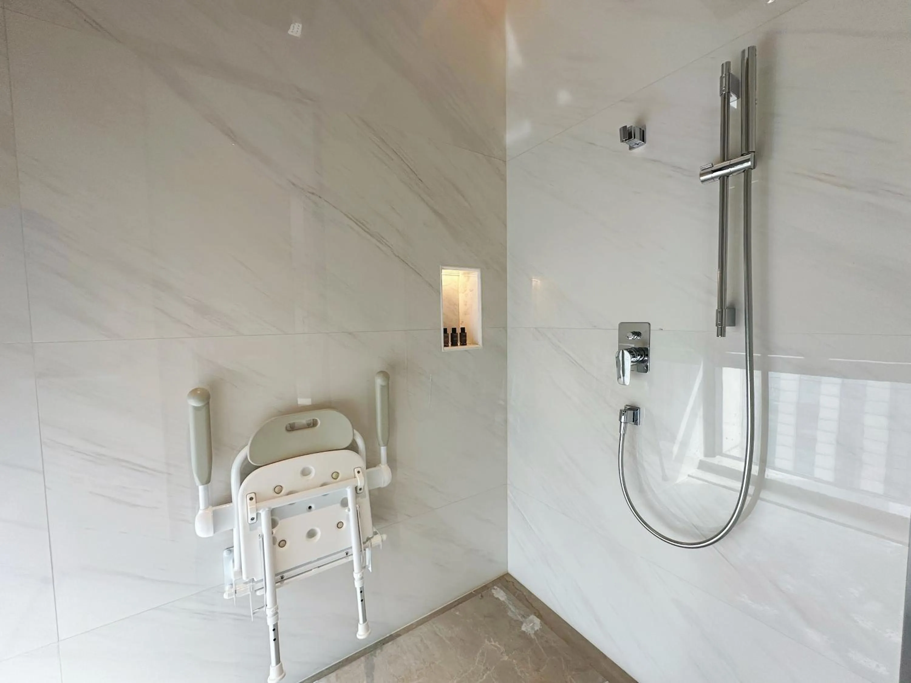 Shower in Wyndham Handan Congtai