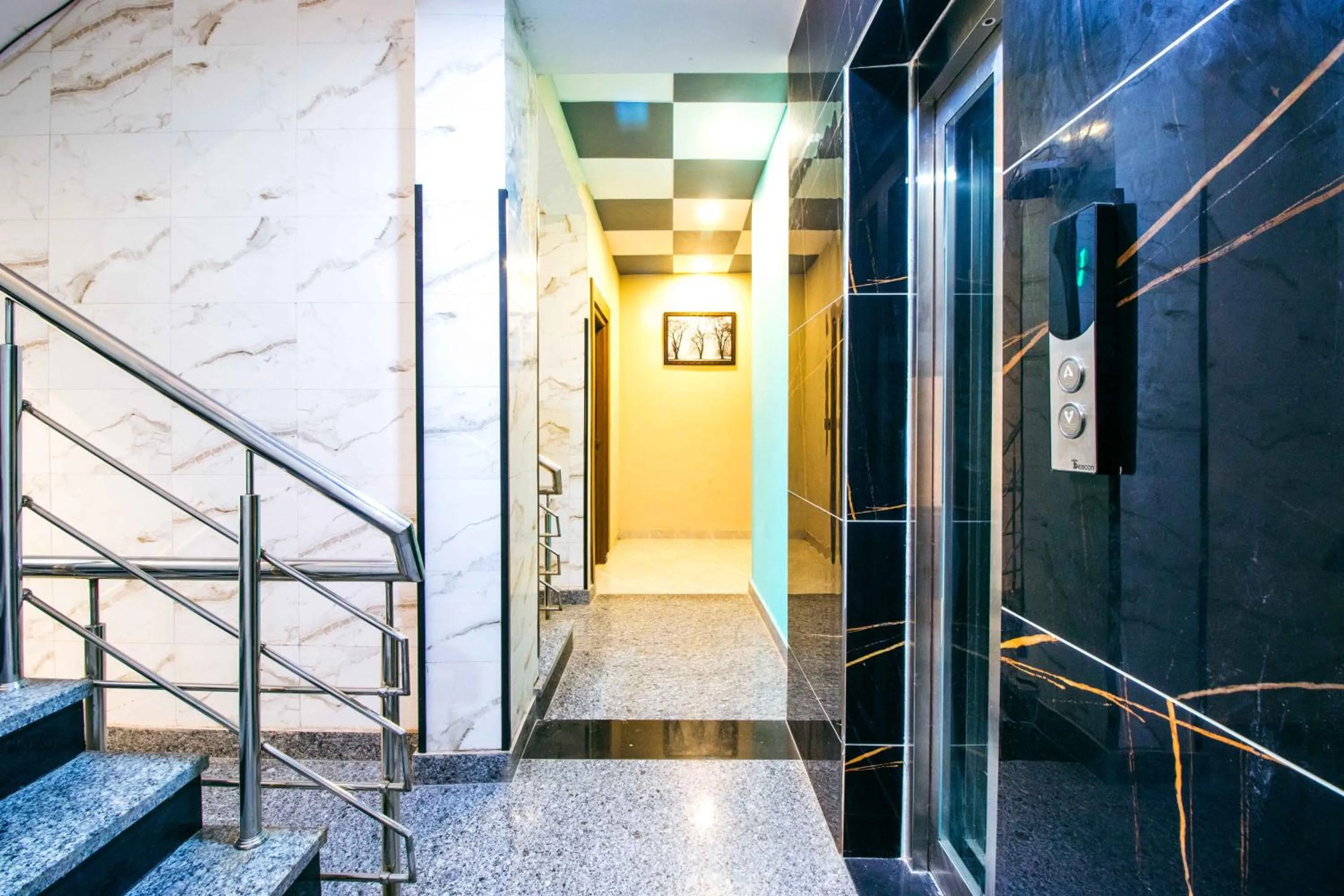 elevator in Treebo Elite Corporate, Sector 62