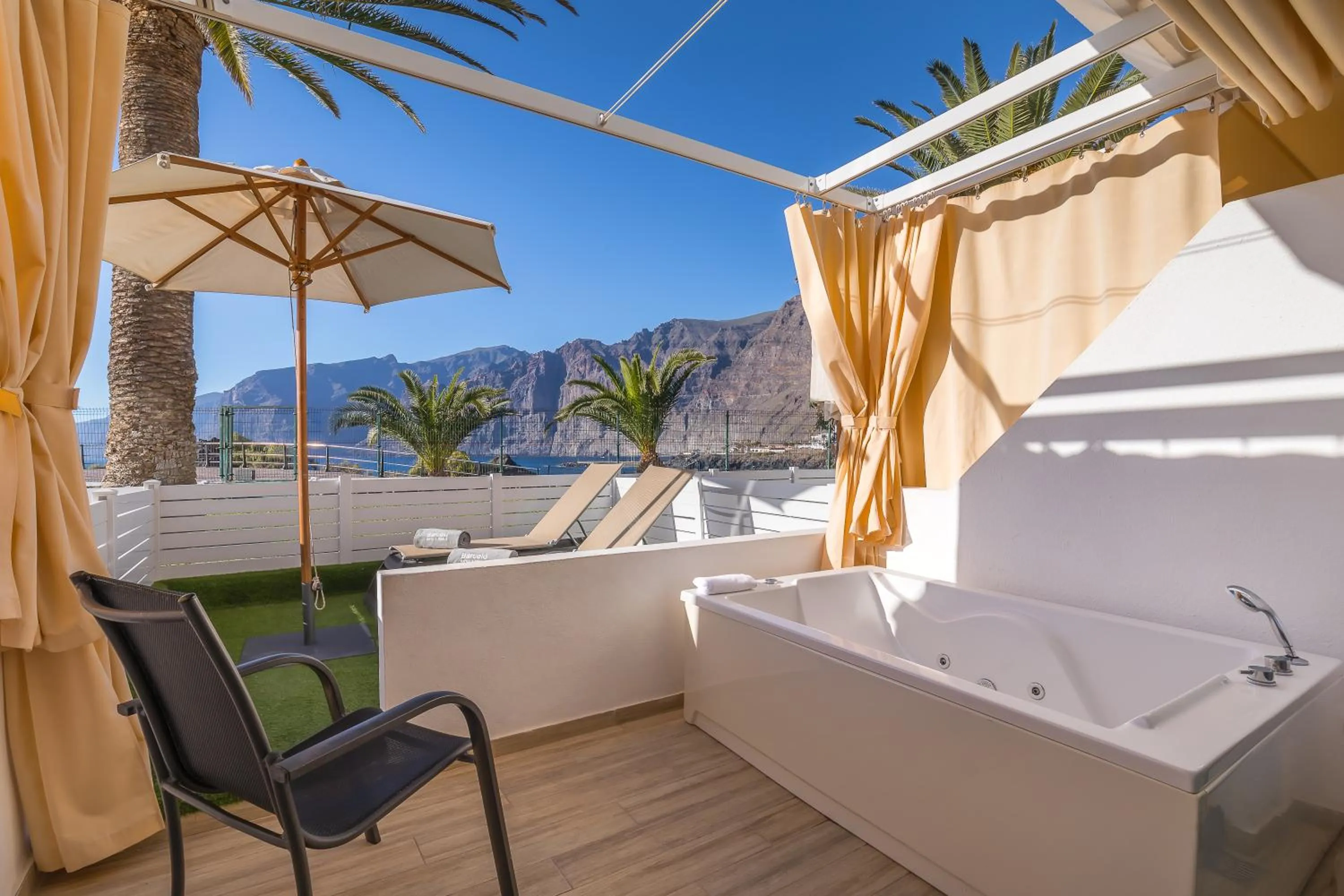 Balcony/Terrace in Barceló Santiago - Adults Only