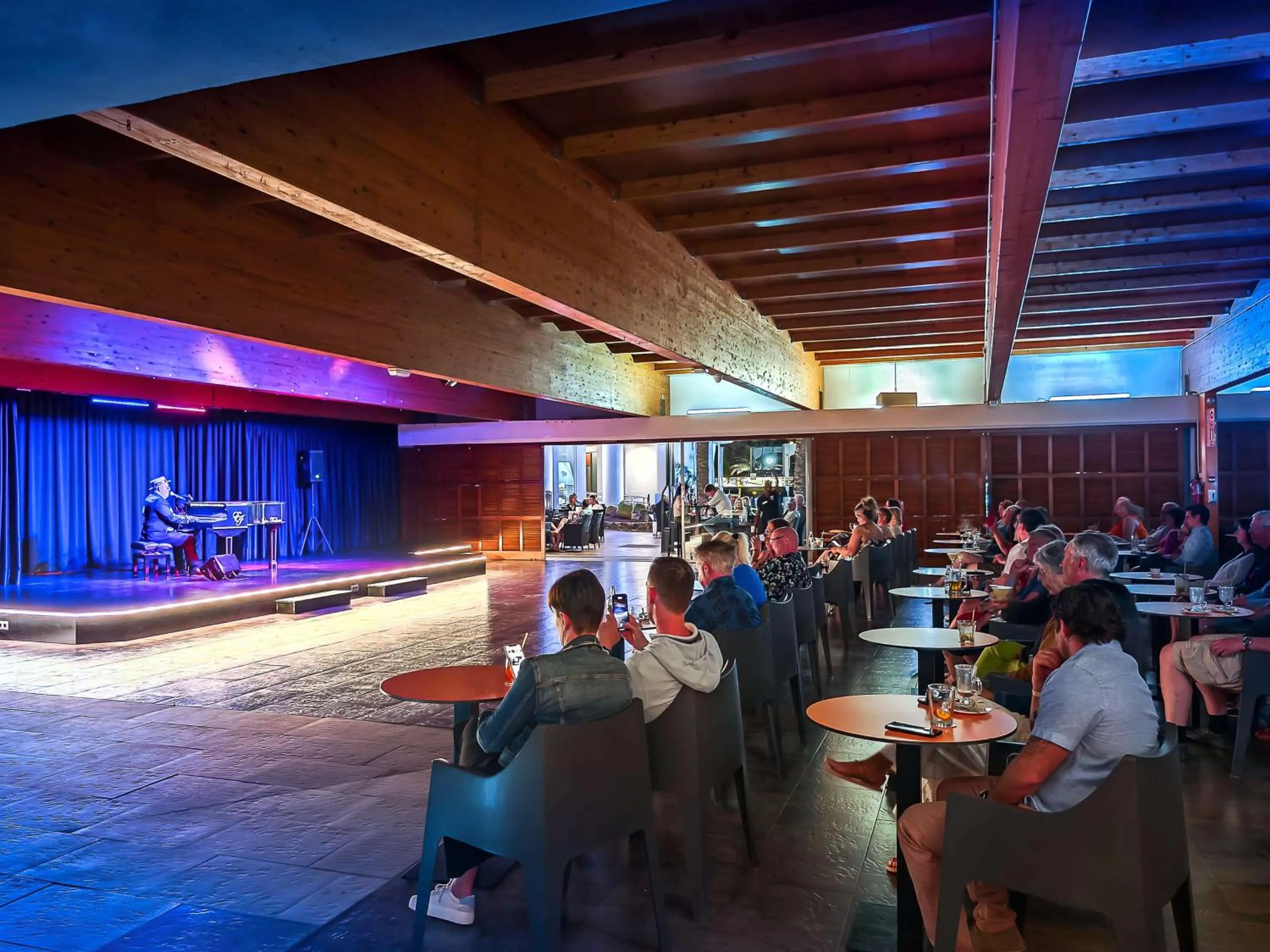 Lounge or bar in Barceló Santiago - Adults Only