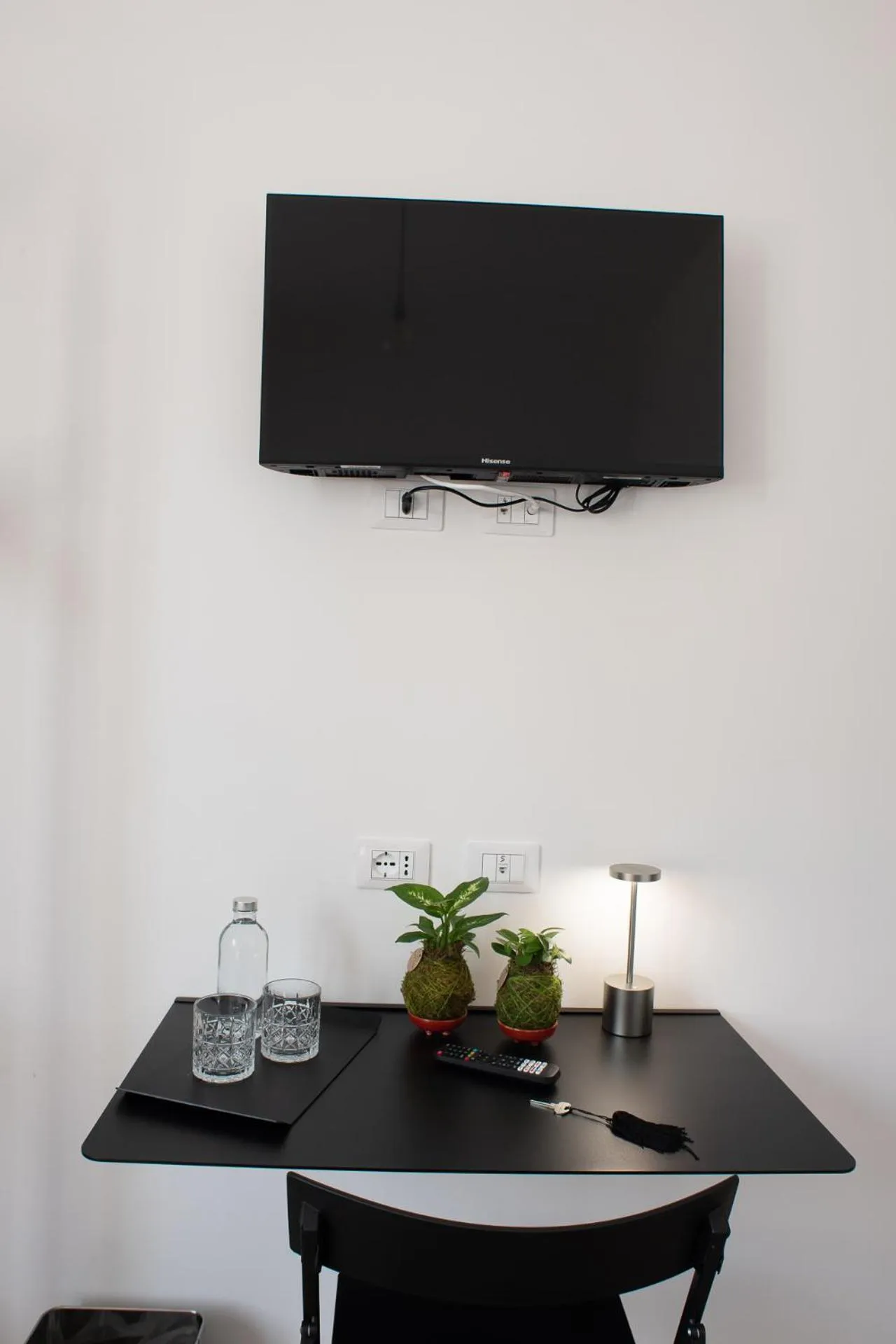 TV and multimedia in Al Dio Bes