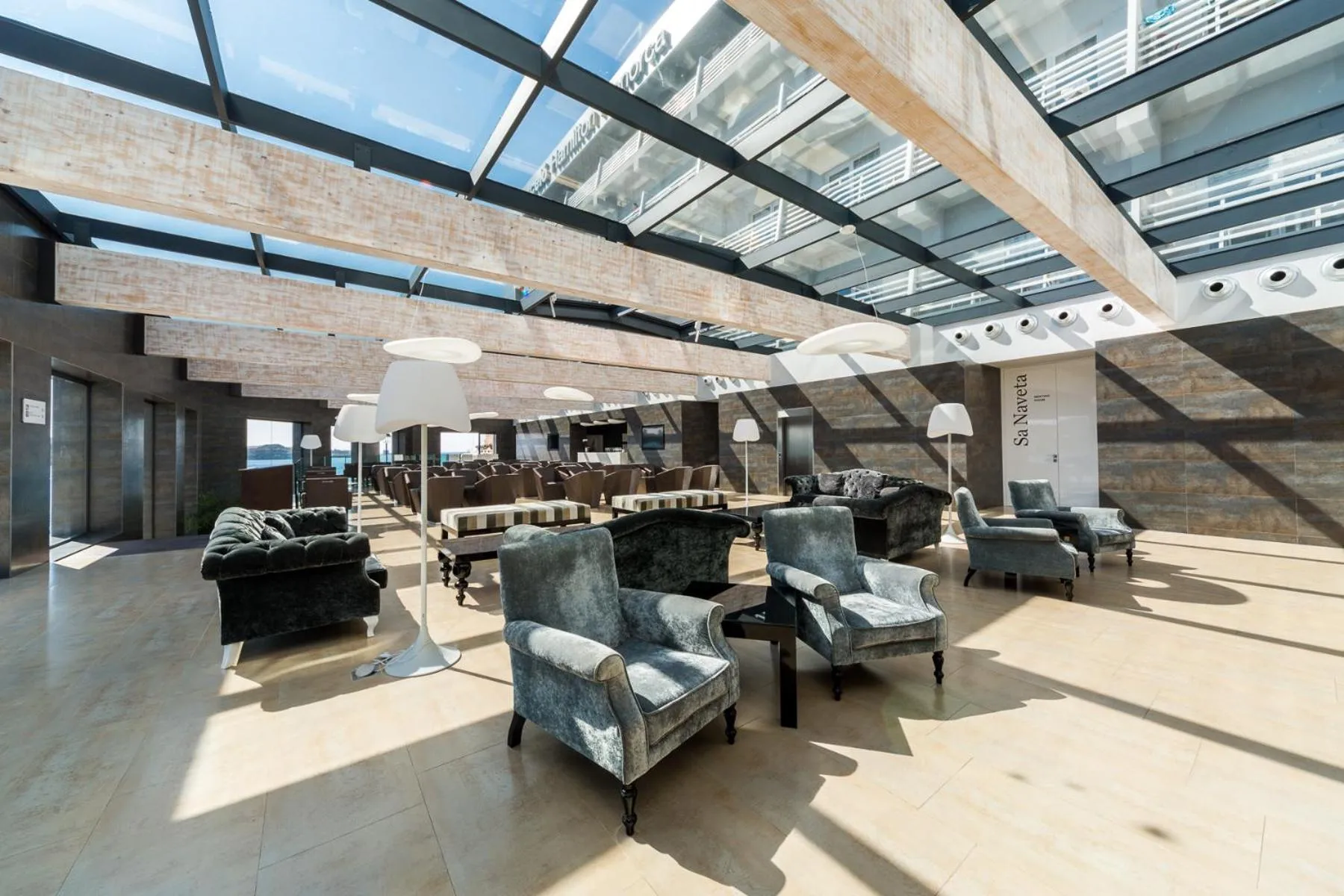 Lobby or reception in Barceló Hamilton Menorca - Adults Only